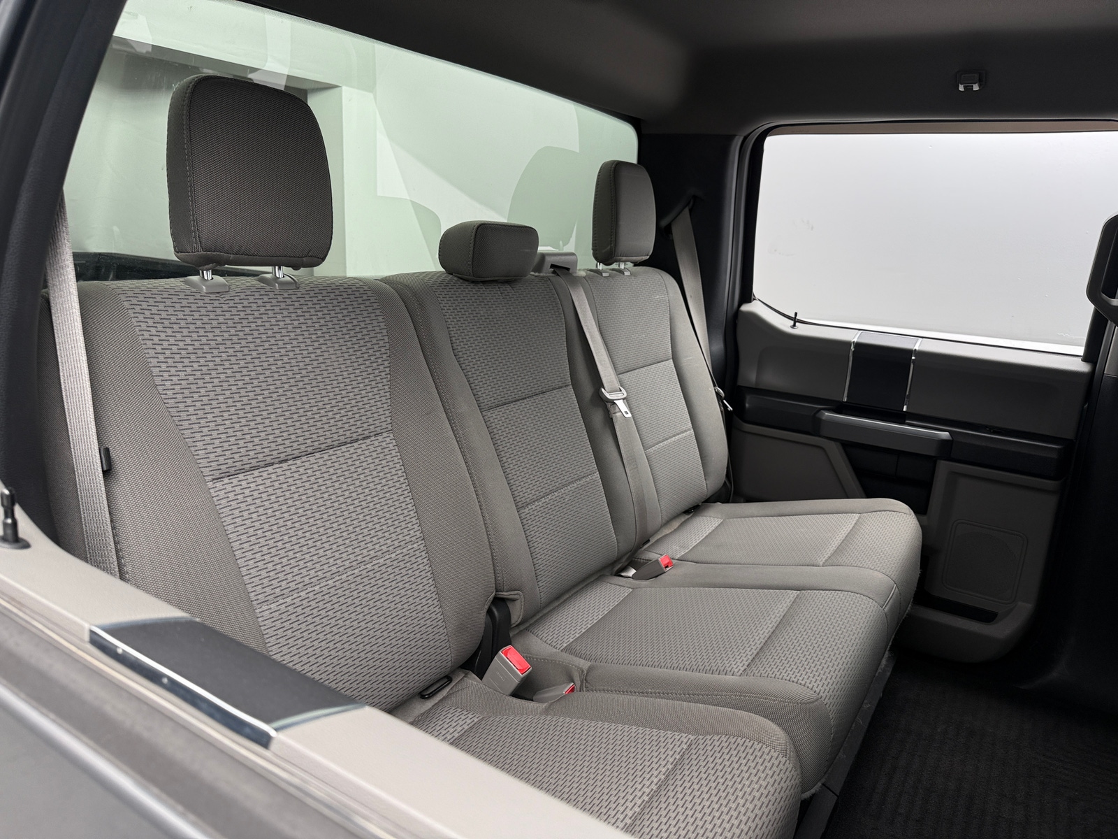 Thumbnail: 2019 Ford Econoline - 6
