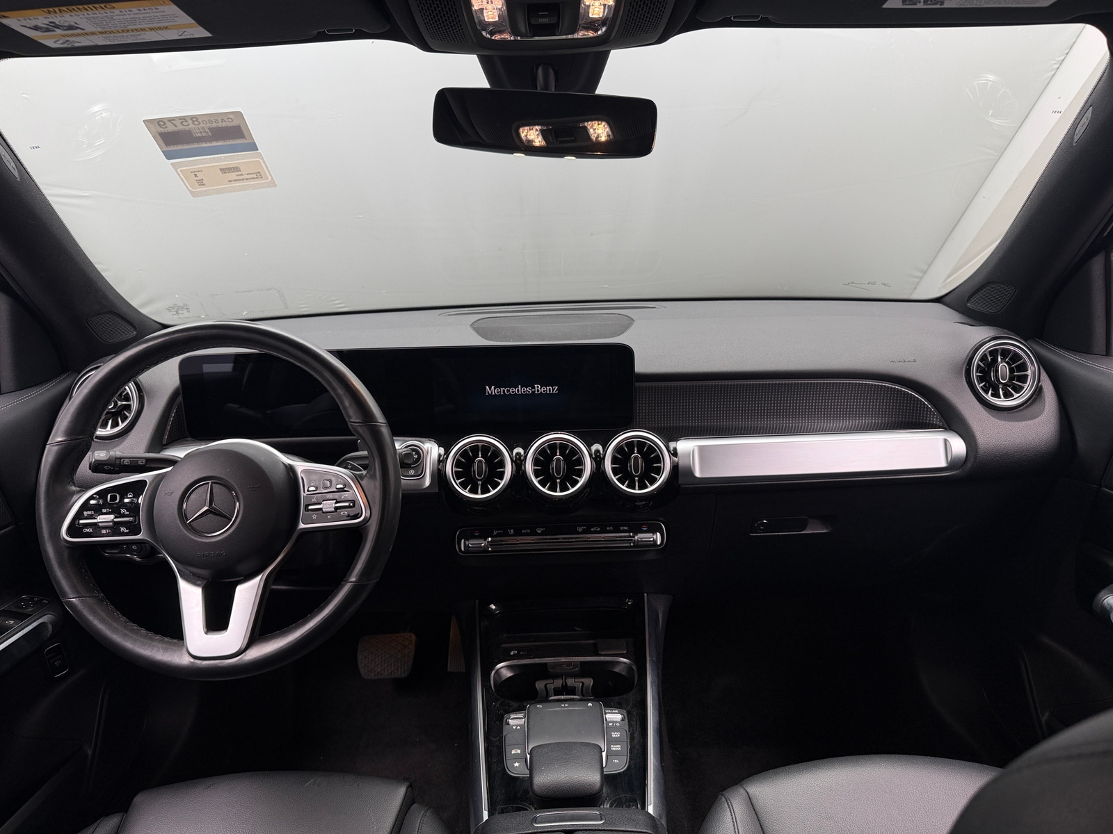 Thumbnail: 2022 Mercedes-Benz GLB - 2