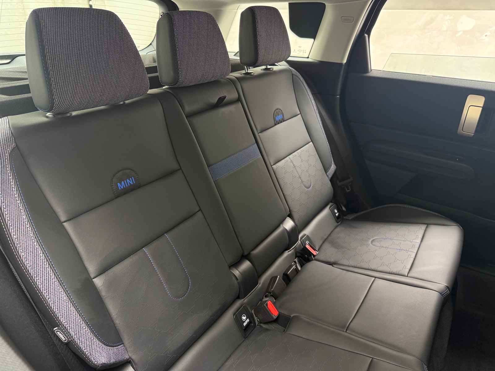 Thumbnail: 2025 MINI Cooper Countryman - 5