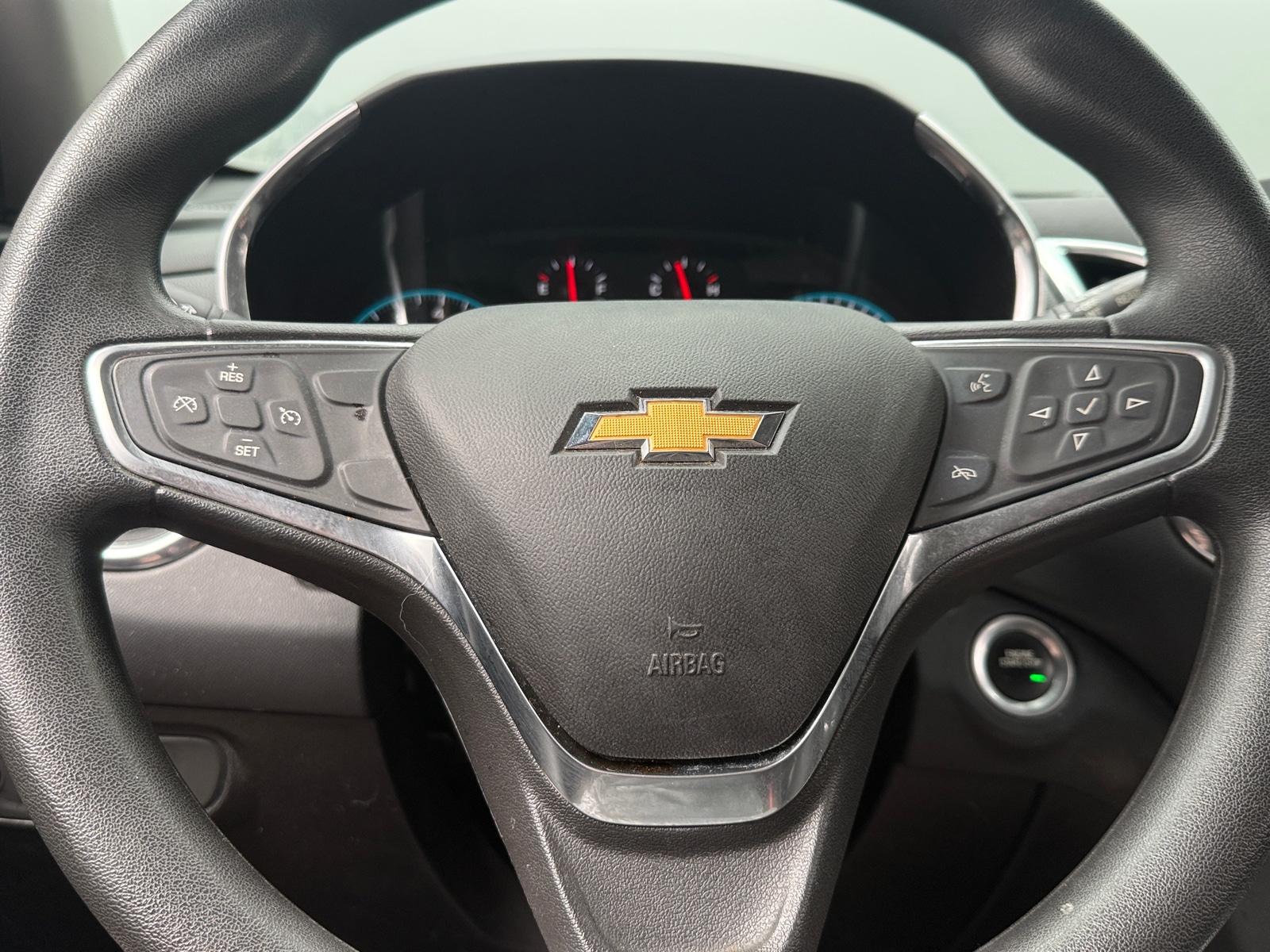 Thumbnail: 2018 Chevrolet Equinox - 5
