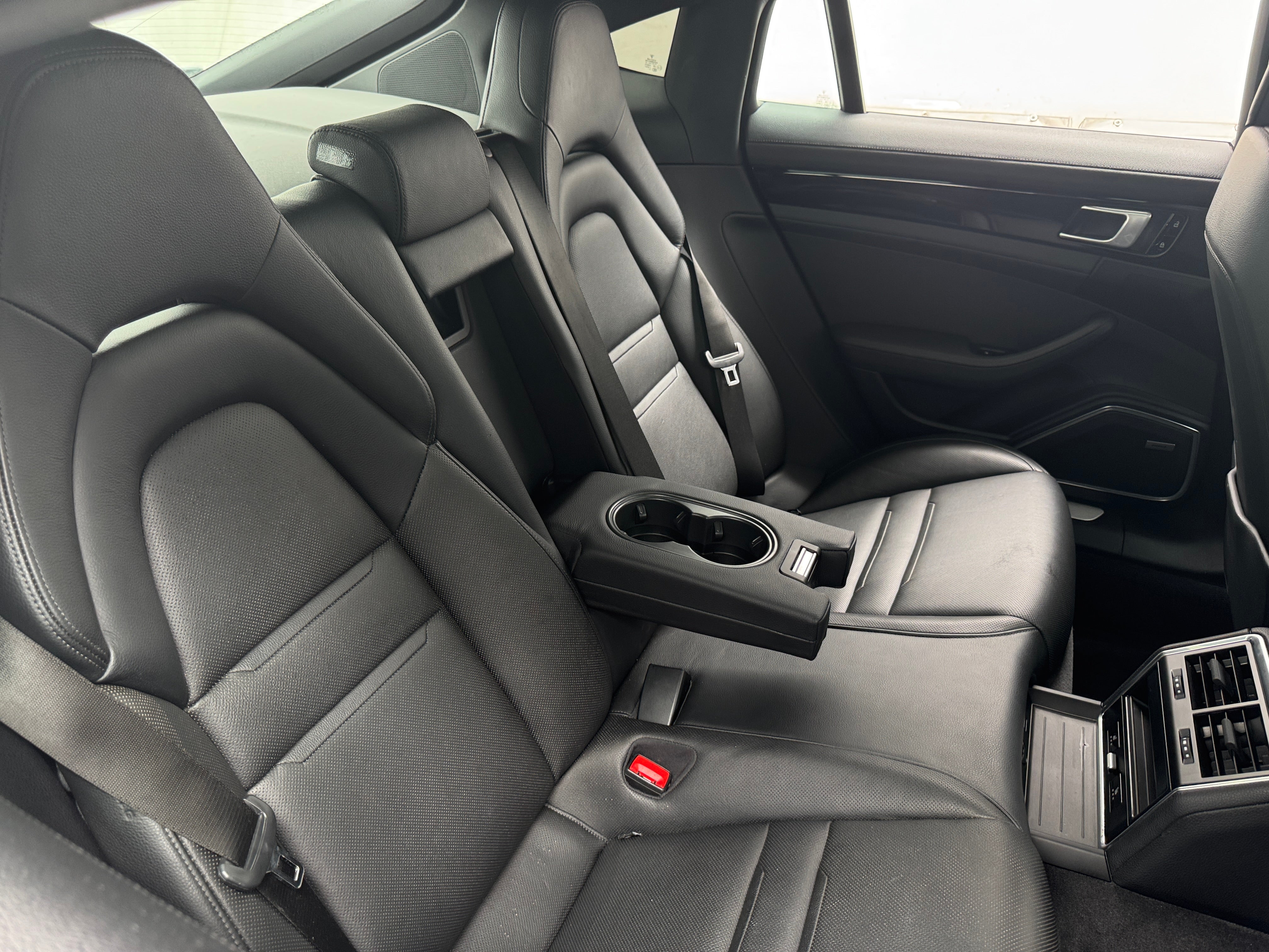 2020 Porsche Panamera Base - Photo 5
