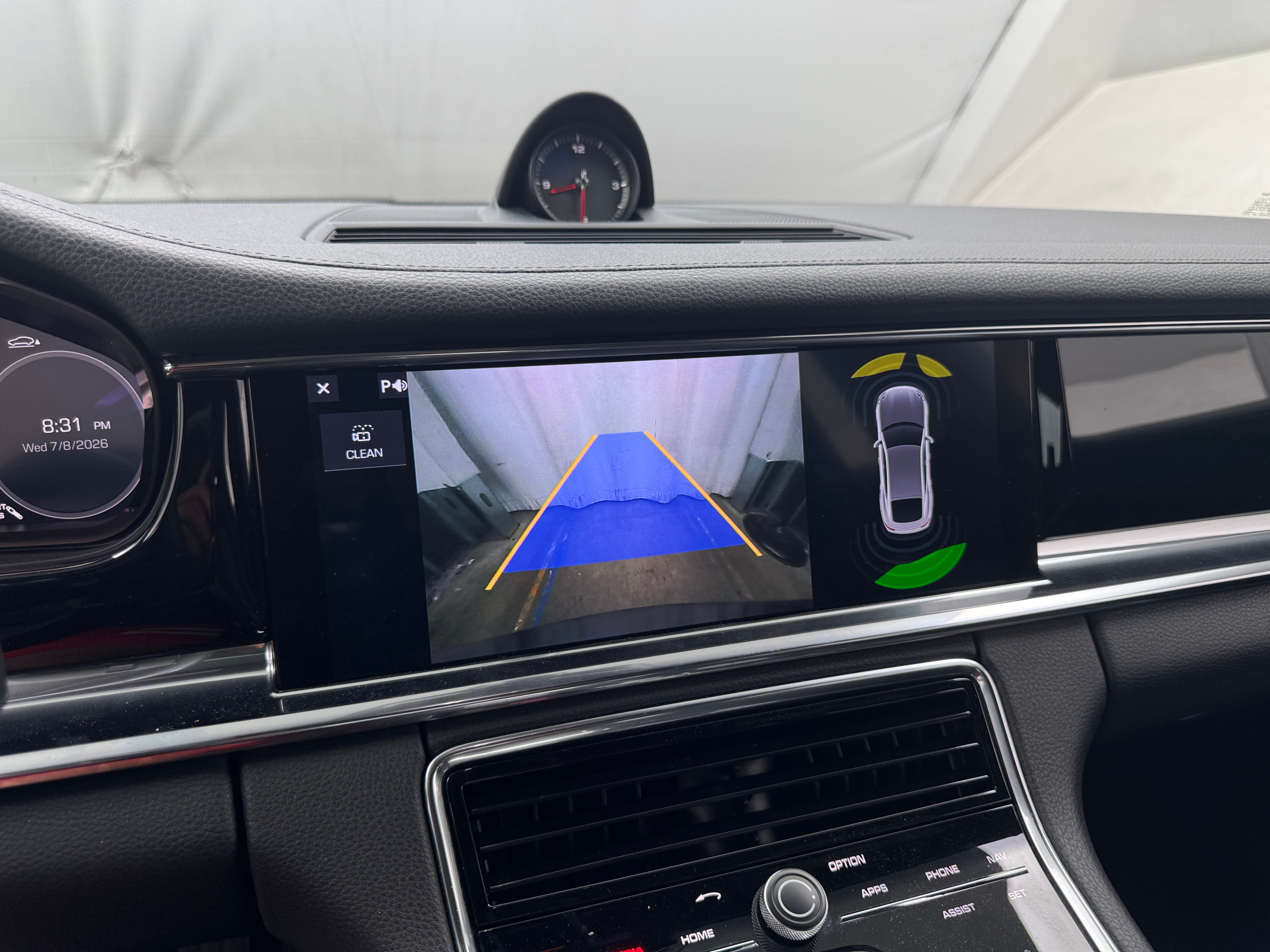 2020 Porsche Panamera Base - Photo 17