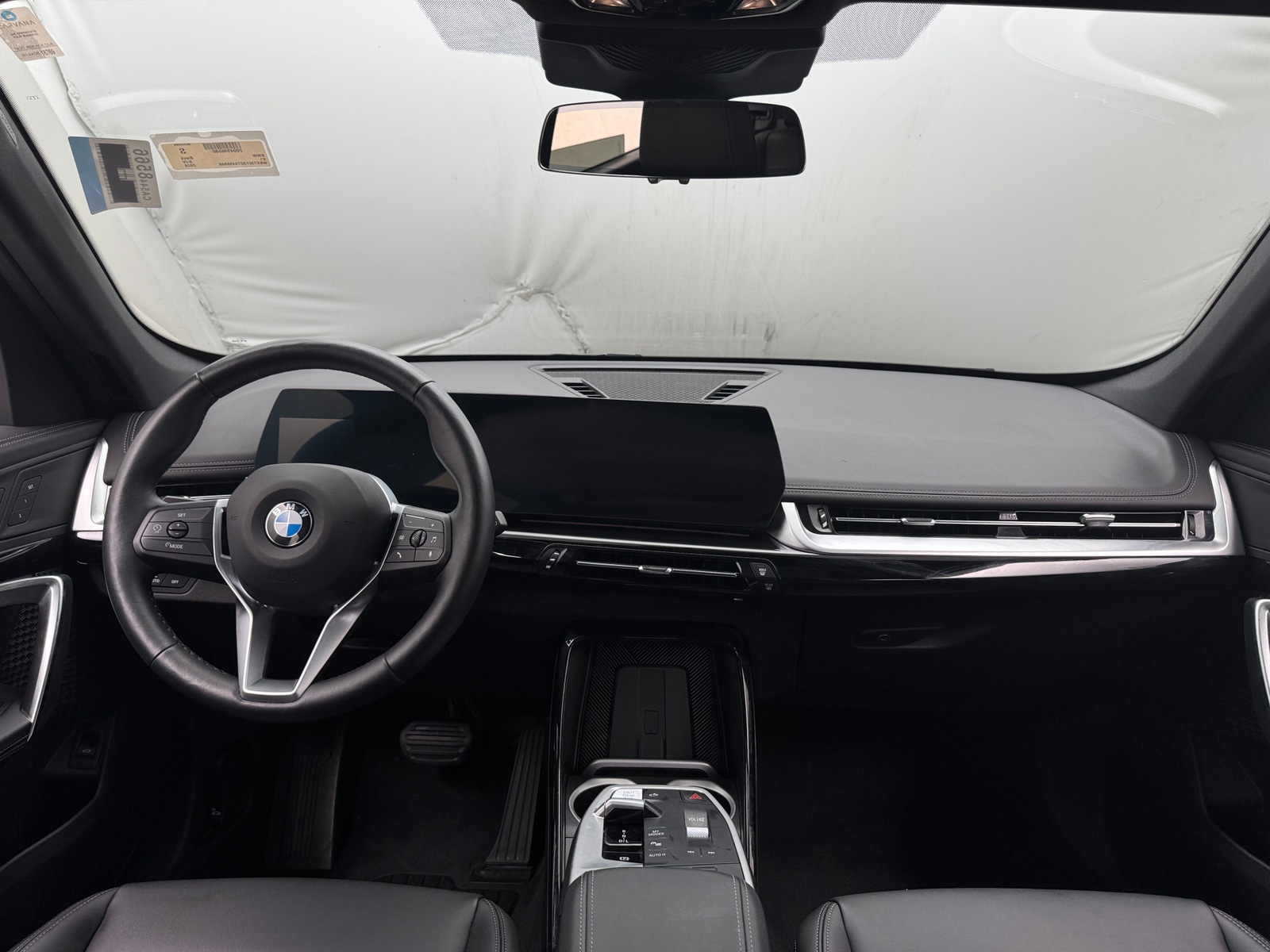 Thumbnail: 2026 BMW X1 - 2