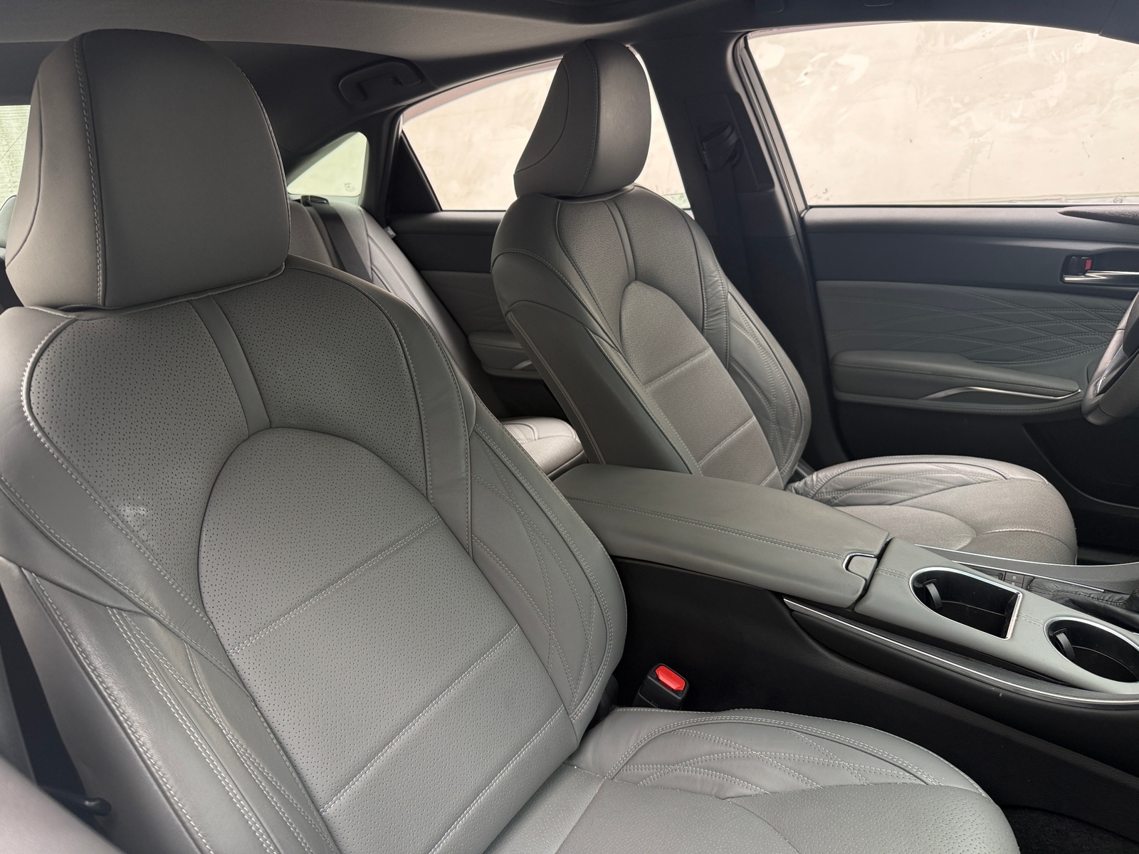 Thumbnail: 2020 Toyota Avalon - 2