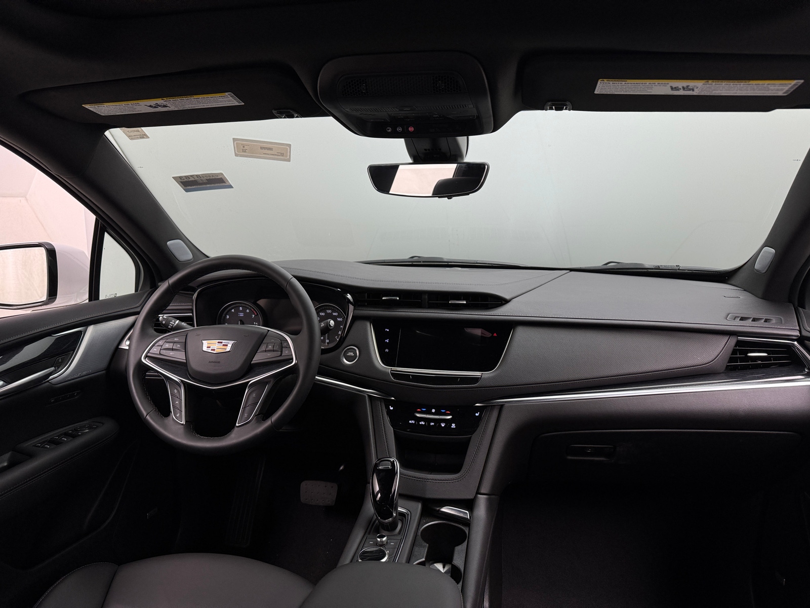 Thumbnail: 2025 Cadillac XT5 - 2