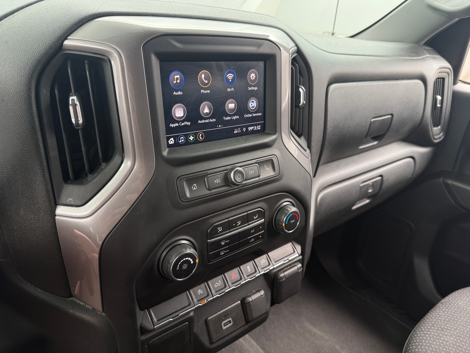 Thumbnail: 2020 Chevrolet Silverado 1500 - 4