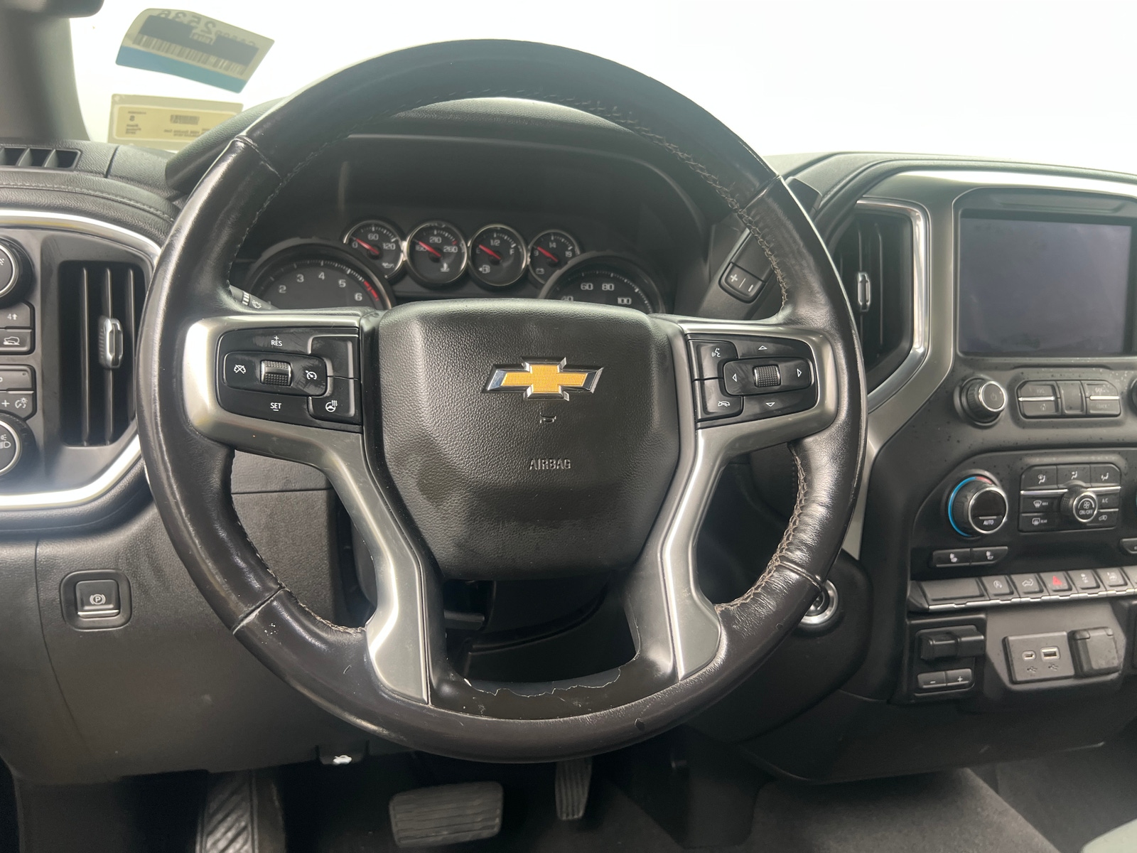 Thumbnail: 2019 Chevrolet Silverado 1500 - 5