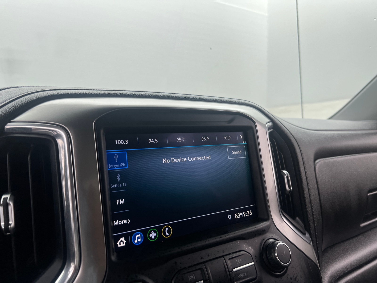 Thumbnail: 2019 Chevrolet Silverado 1500 - 4