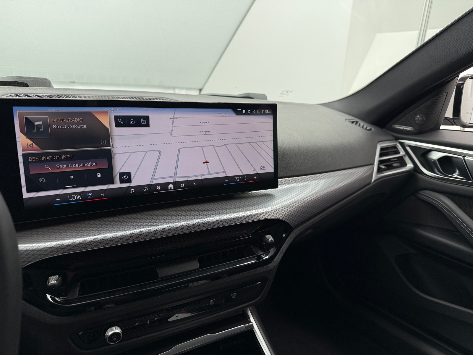Thumbnail: 2026 BMW 4 Series - 4