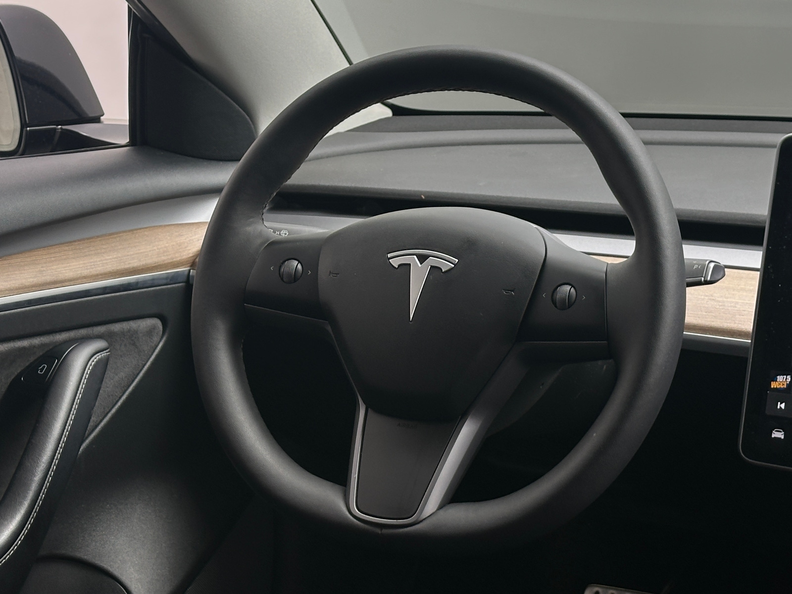 Thumbnail: 2021 Tesla Model 3 - 4