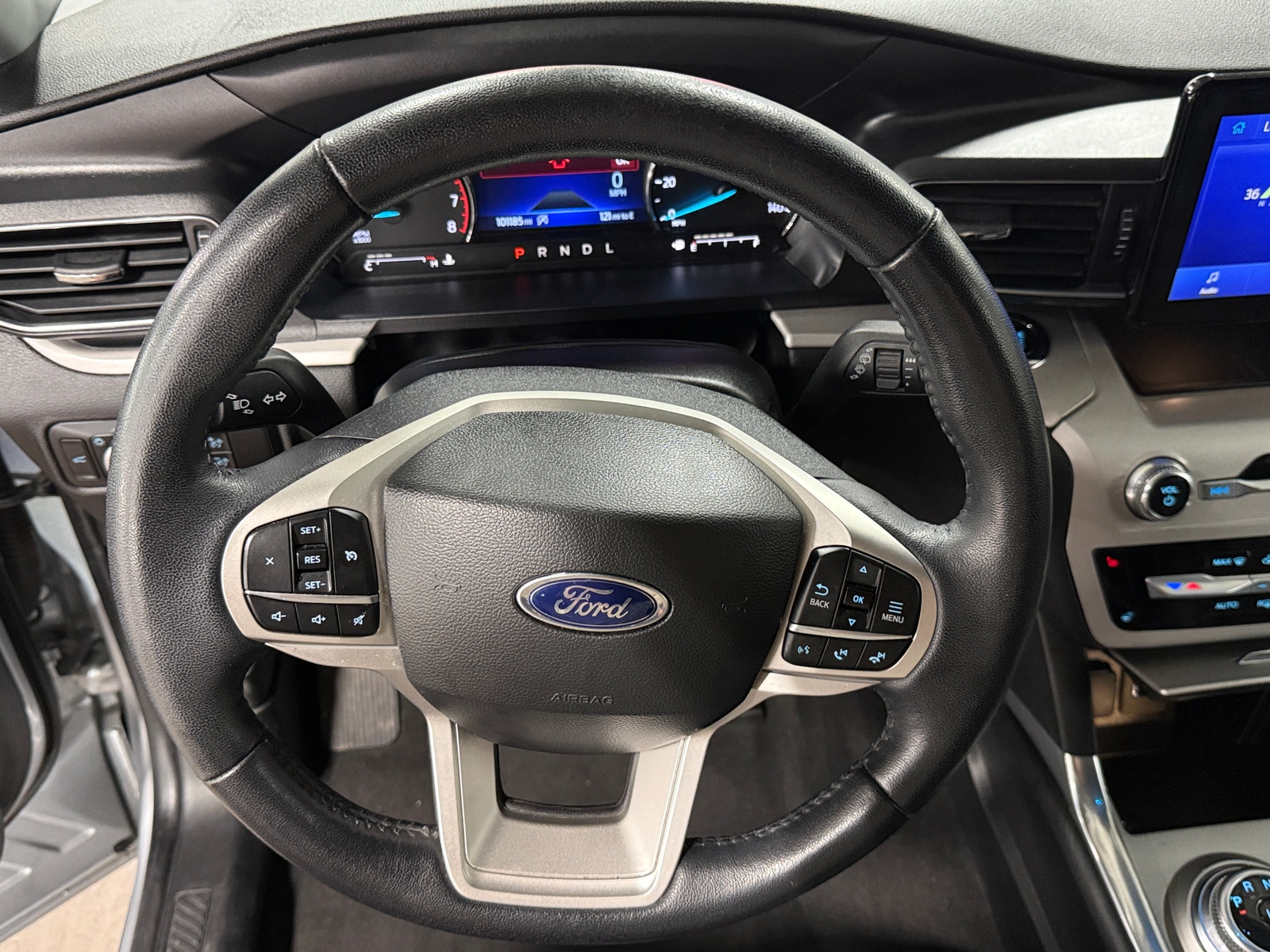 Thumbnail: 2023 Ford Explorer - 5