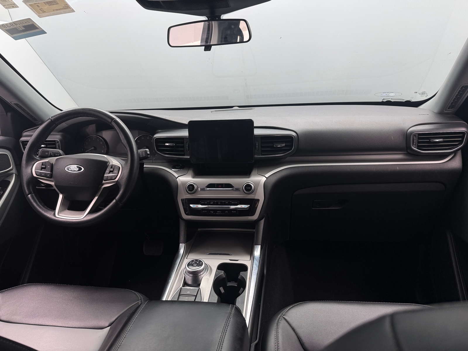 Thumbnail: 2022 Ford Explorer - 3