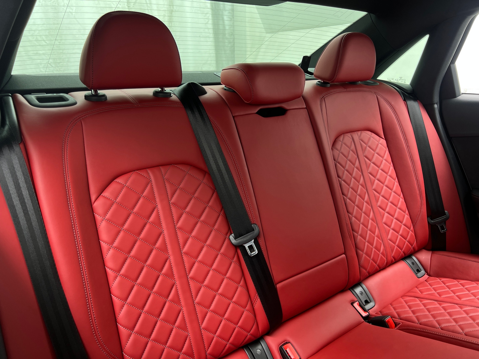 Thumbnail: 2021 Audi S4 - 5