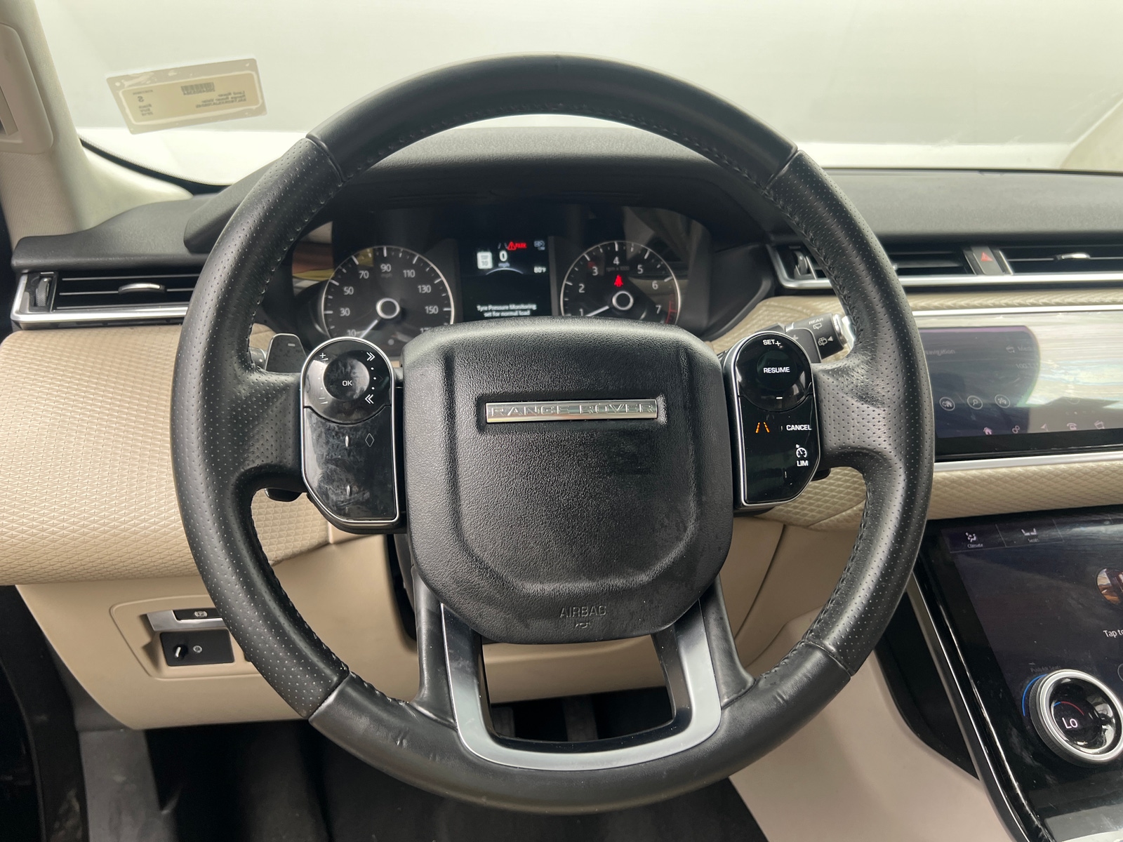 Thumbnail: 2018 Land Rover Range Rover Velar - 4