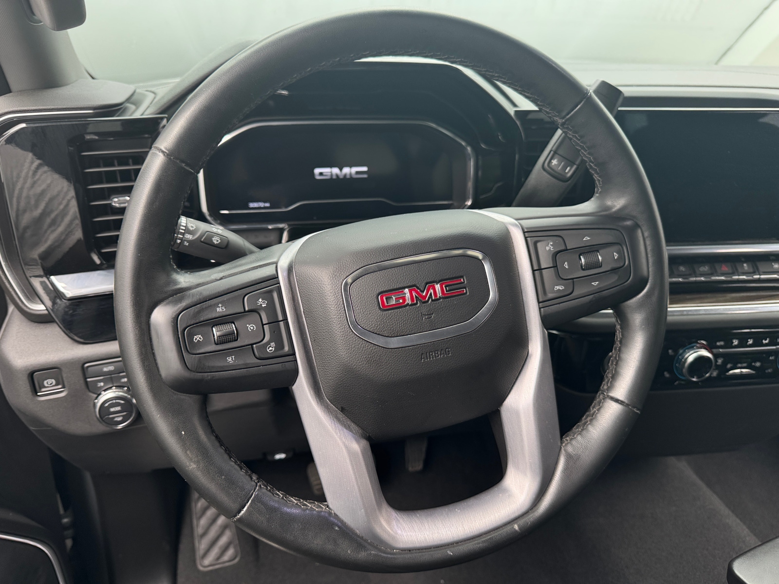 Thumbnail: 2024 GMC Sierra 1500 - 5