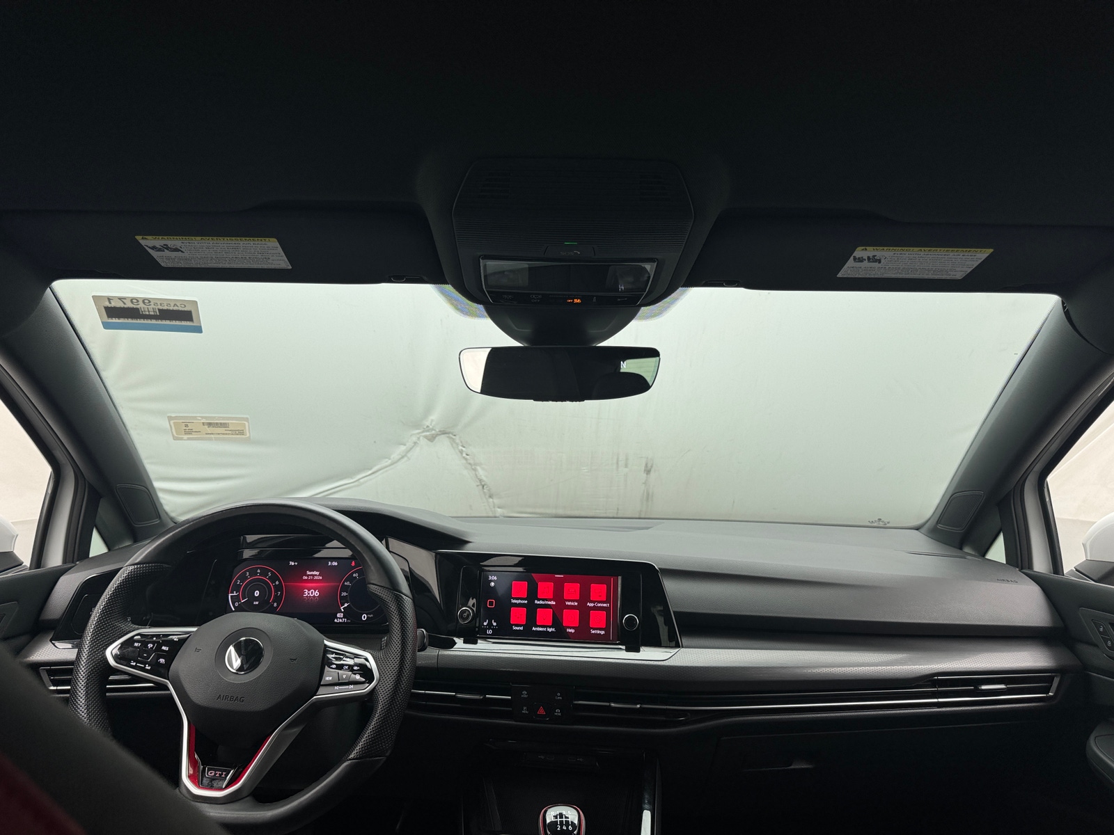 Thumbnail: 2023 Volkswagen Golf - 3