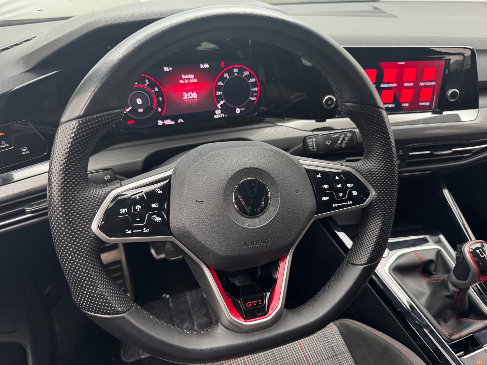 Thumbnail: 2023 Volkswagen Golf - 5