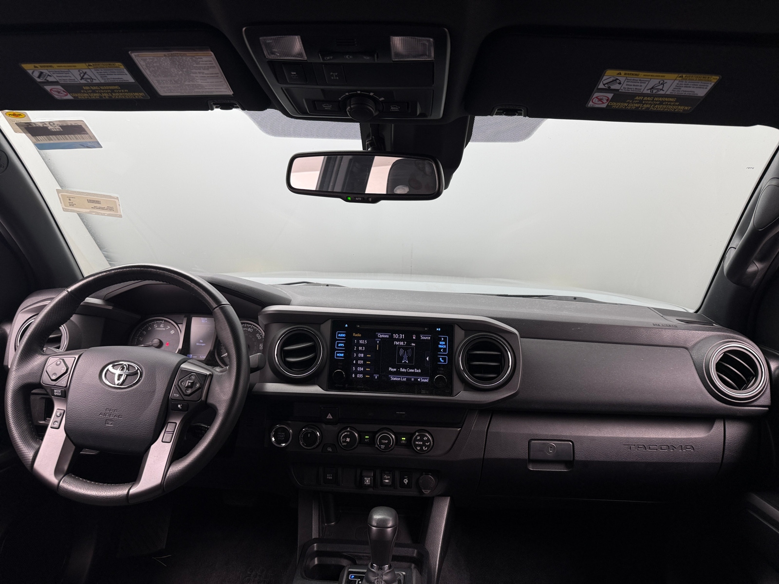 Thumbnail: 2019 Toyota Tacoma - 3