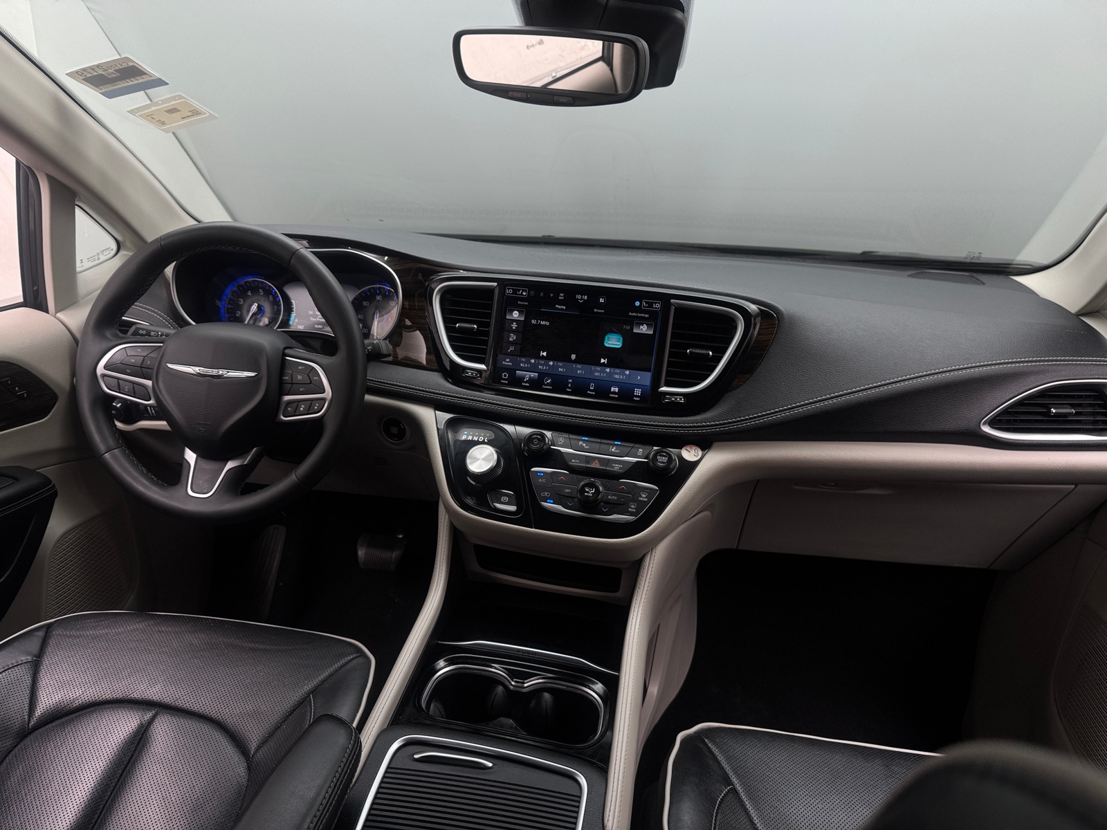 Thumbnail: 2023 Chrysler Pacifica - 2