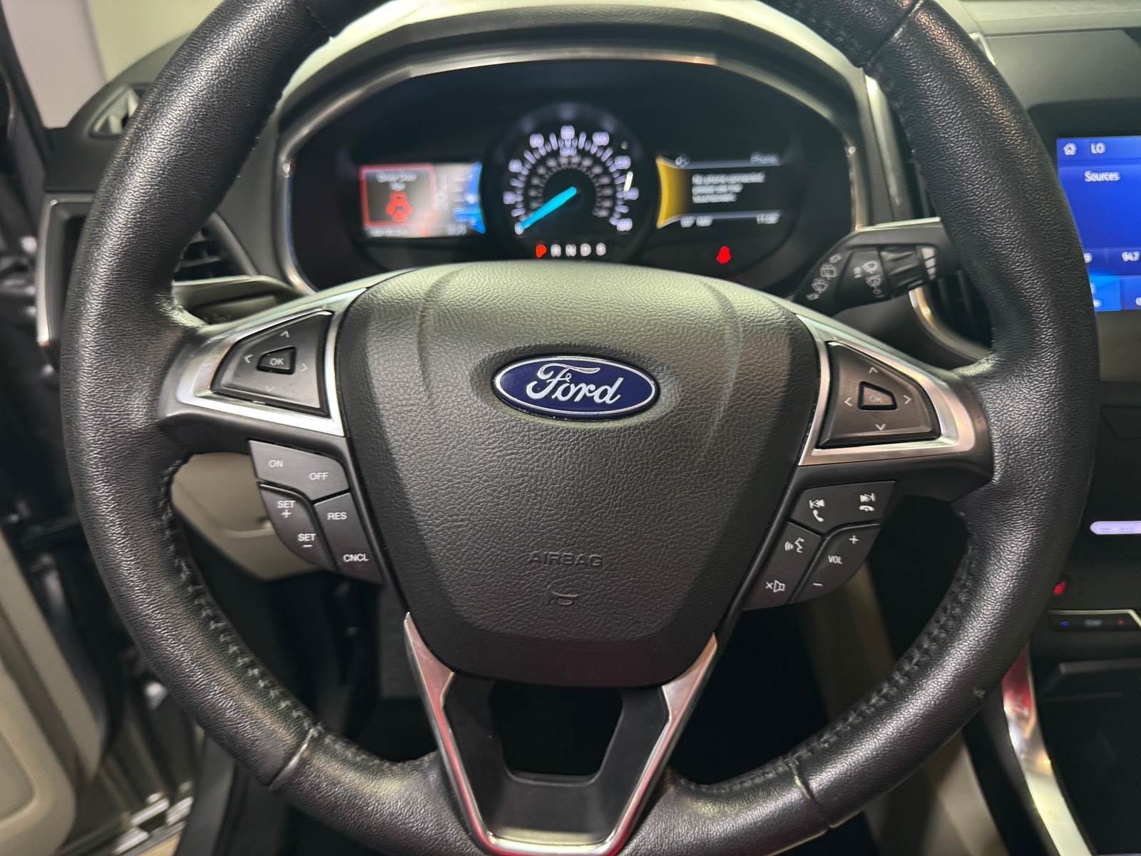 Thumbnail: 2020 Ford Edge - 4