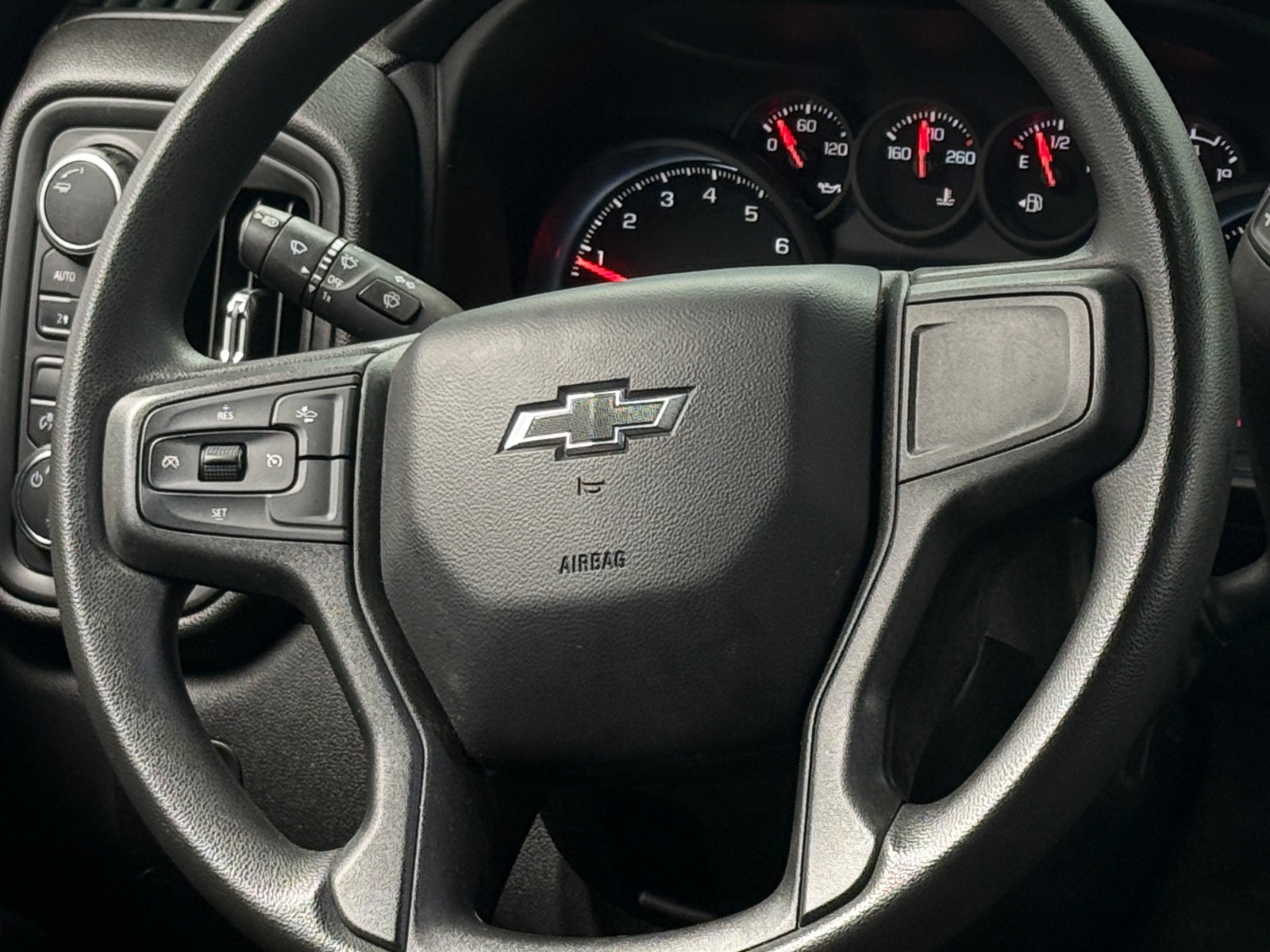 Thumbnail: 2023 Chevrolet Silverado 1500 - 5