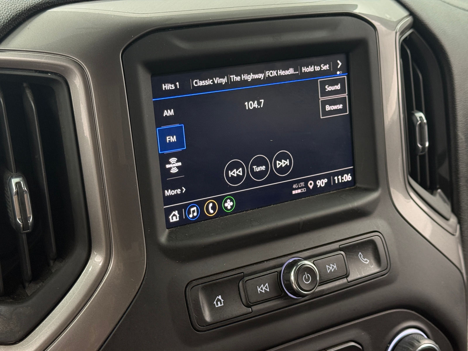 Thumbnail: 2023 Chevrolet Silverado 1500 - 4