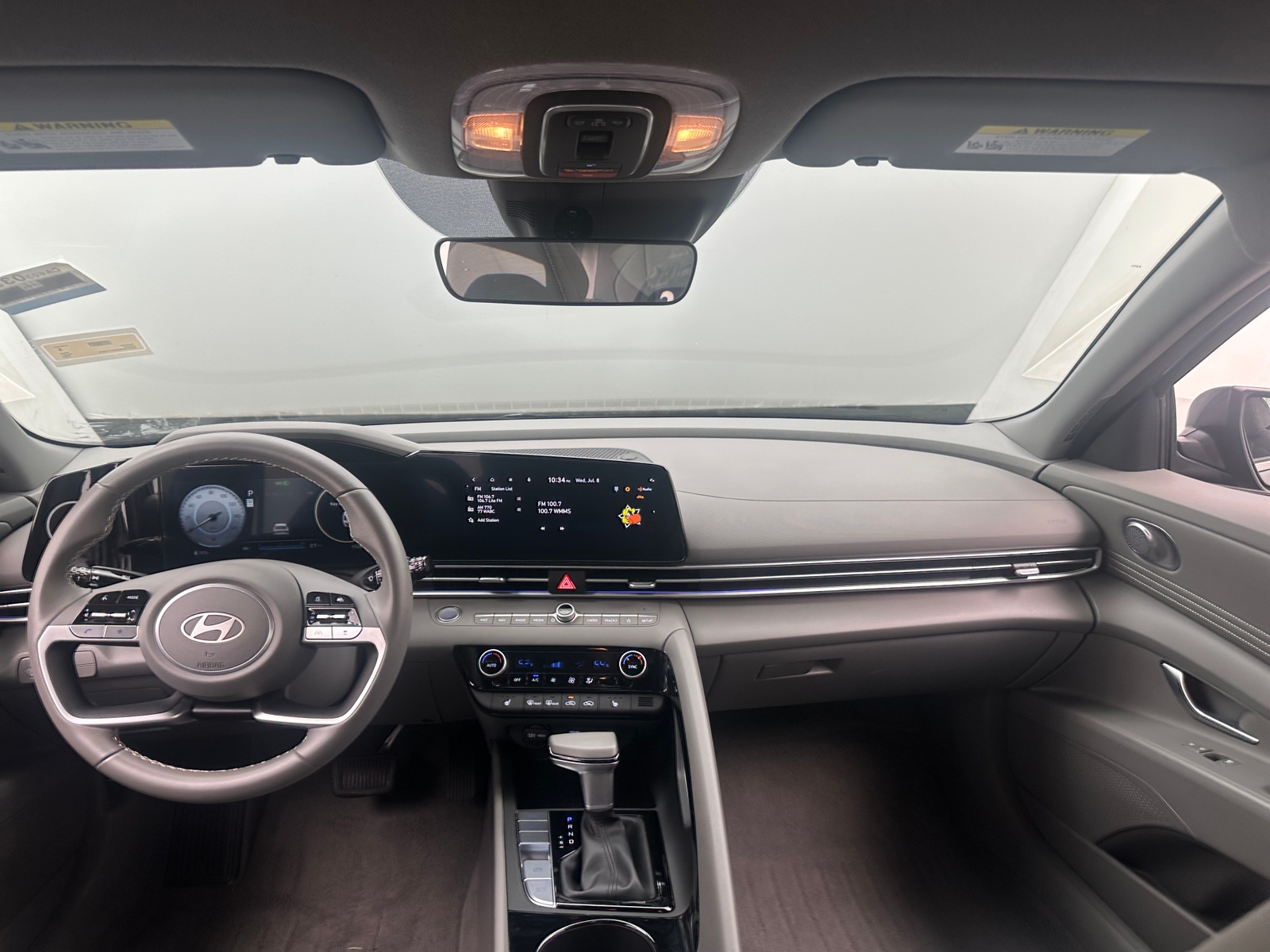 Thumbnail: 2024 Hyundai Elantra - 3