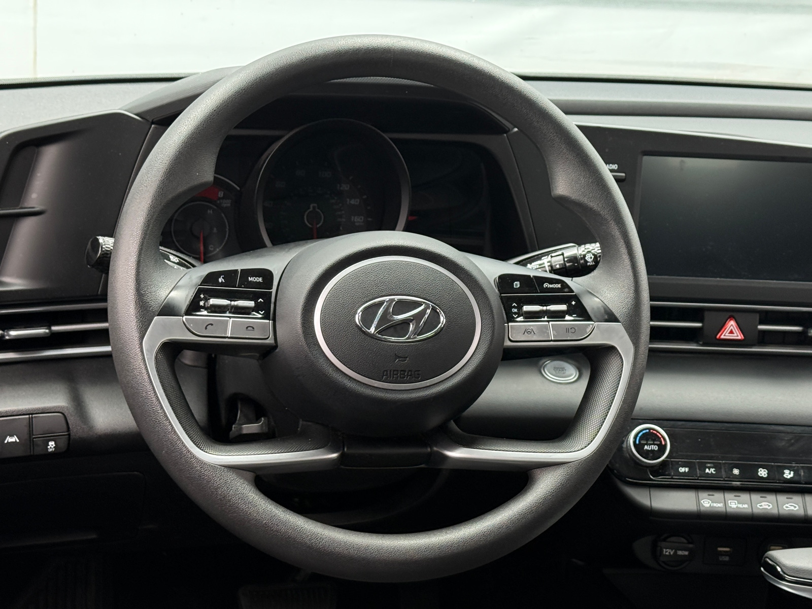 Thumbnail: 2023 Hyundai Elantra - 5