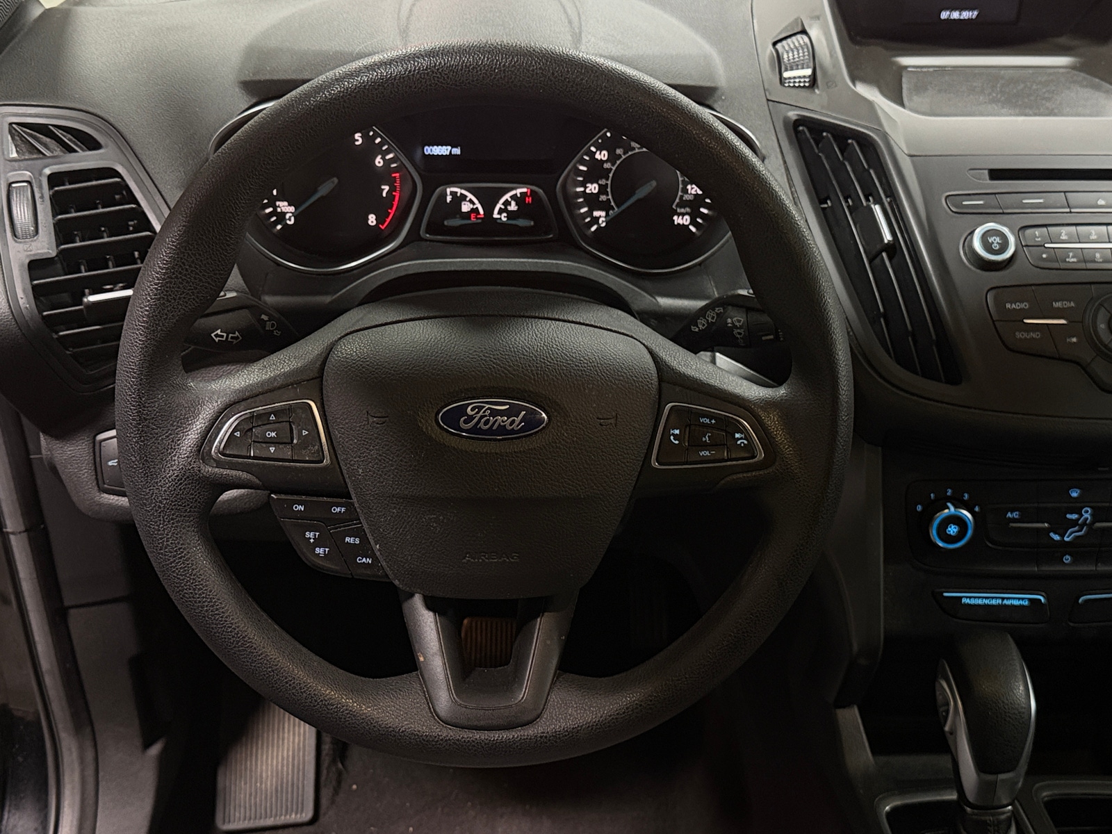 Thumbnail: 2017 Ford Escape - 5