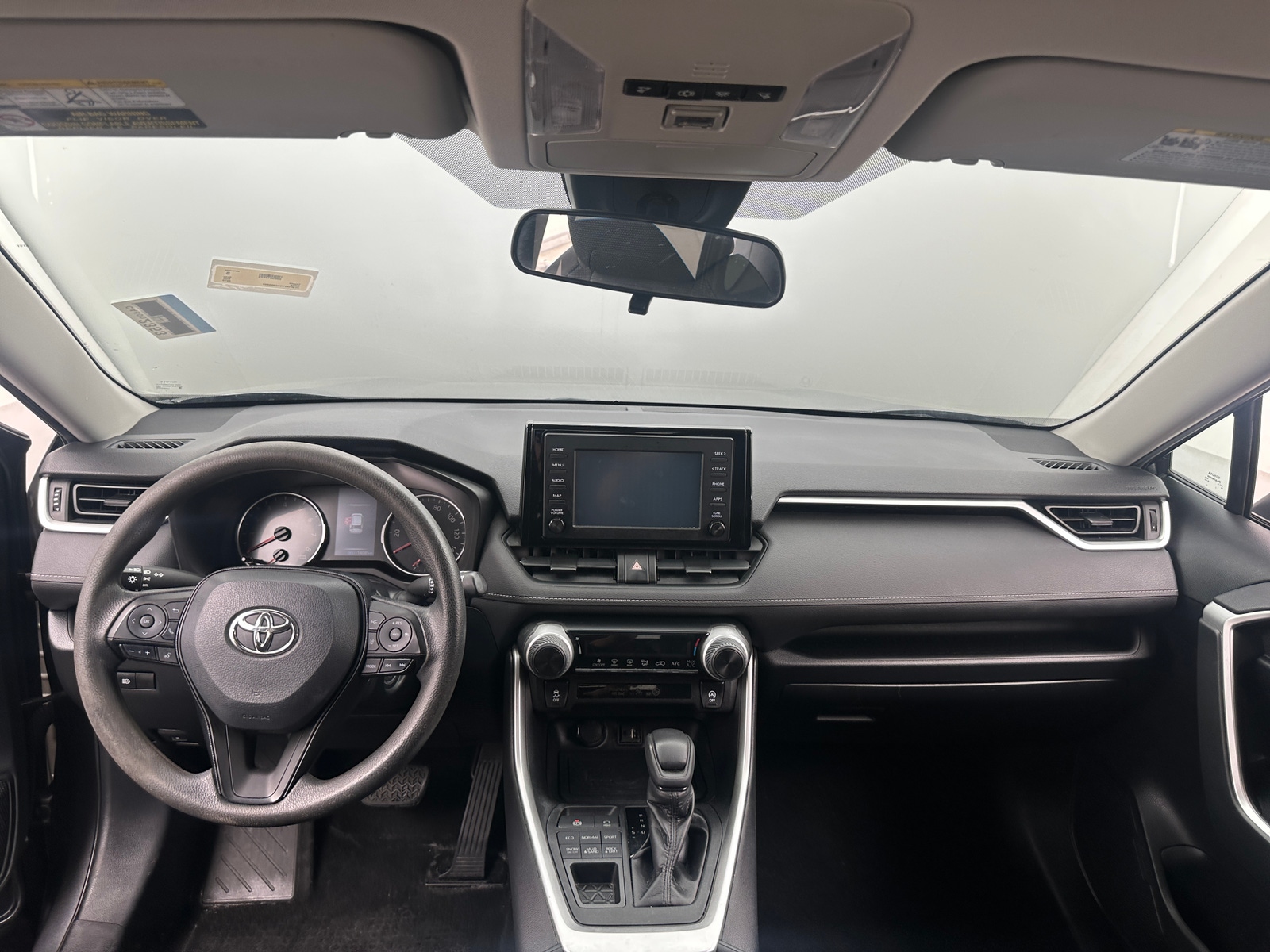 Thumbnail: 2019 Toyota RAV4 - 3