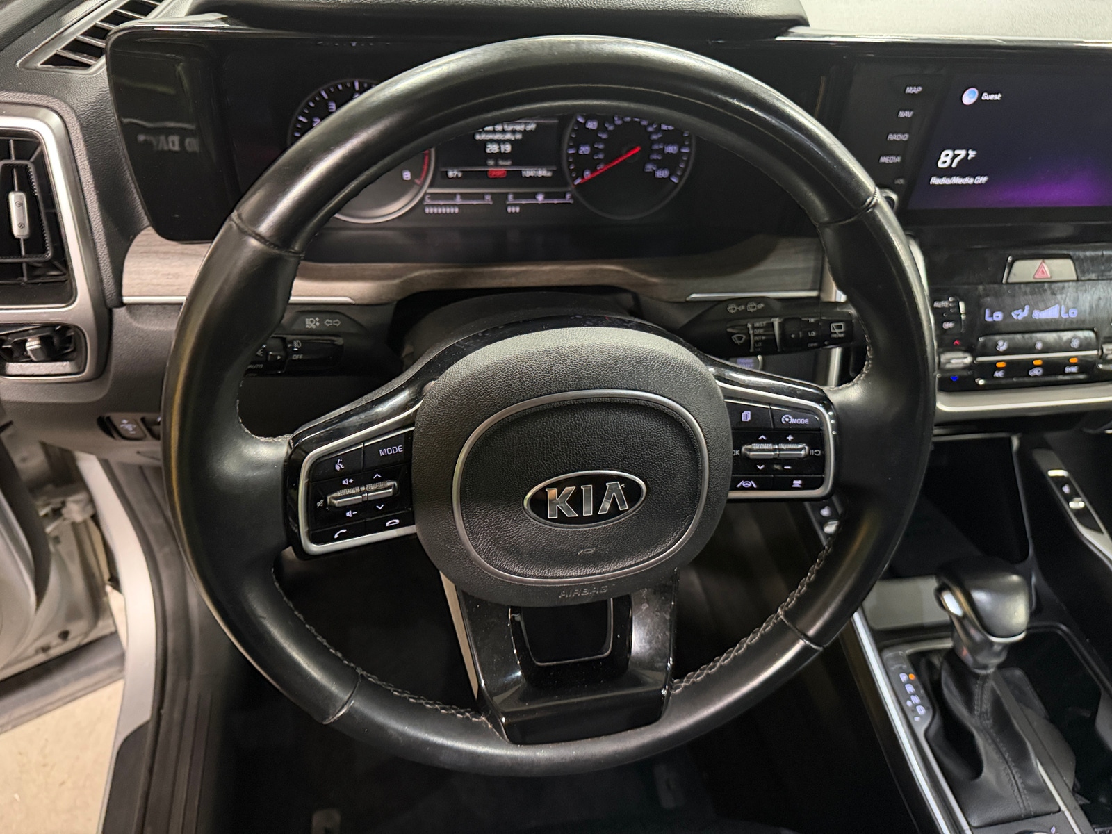 Thumbnail: 2021 Kia Sorento - 4