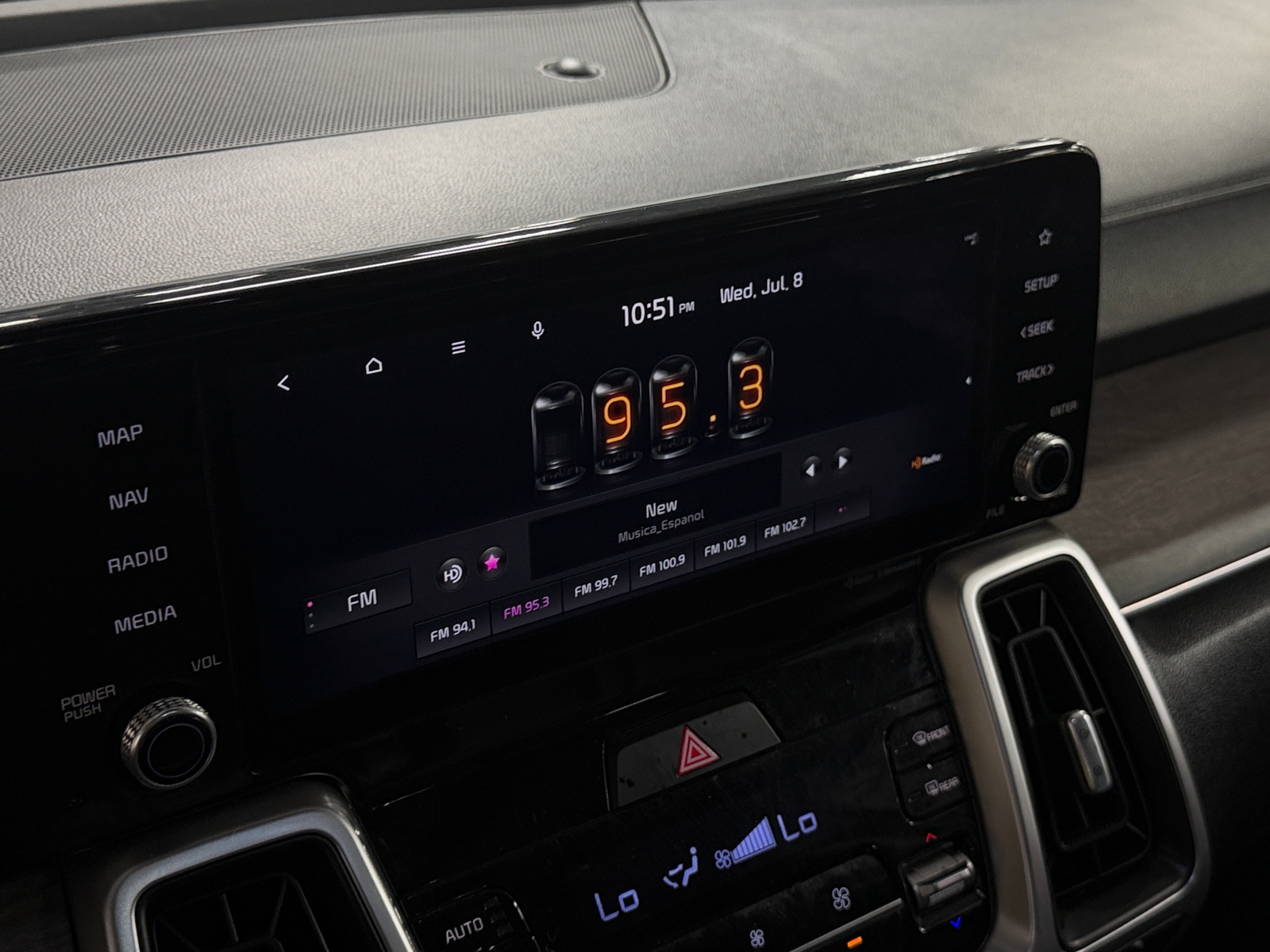 Thumbnail: 2021 Kia Sorento - 3