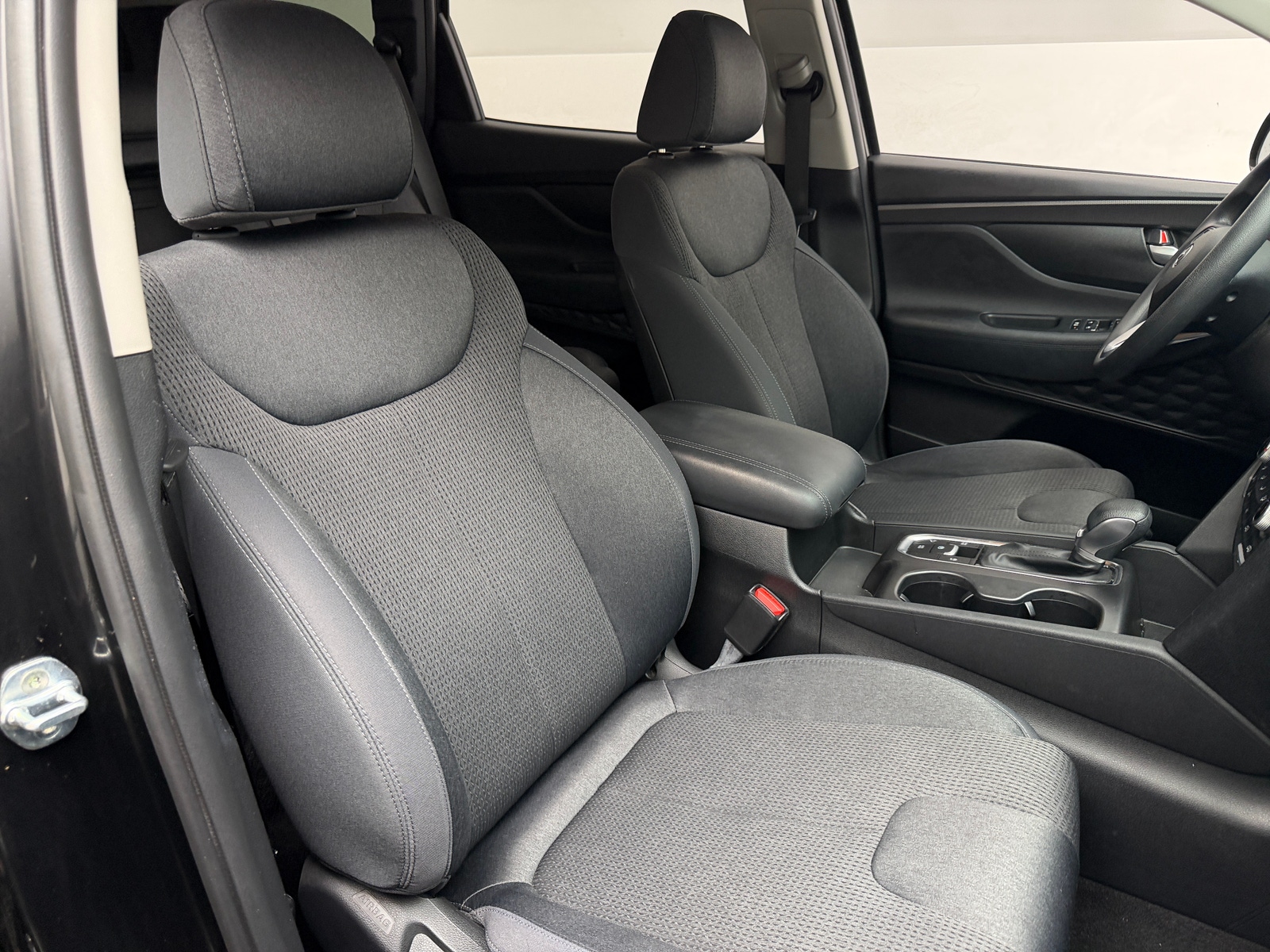 Thumbnail: 2019 Hyundai Santa Fe - 2