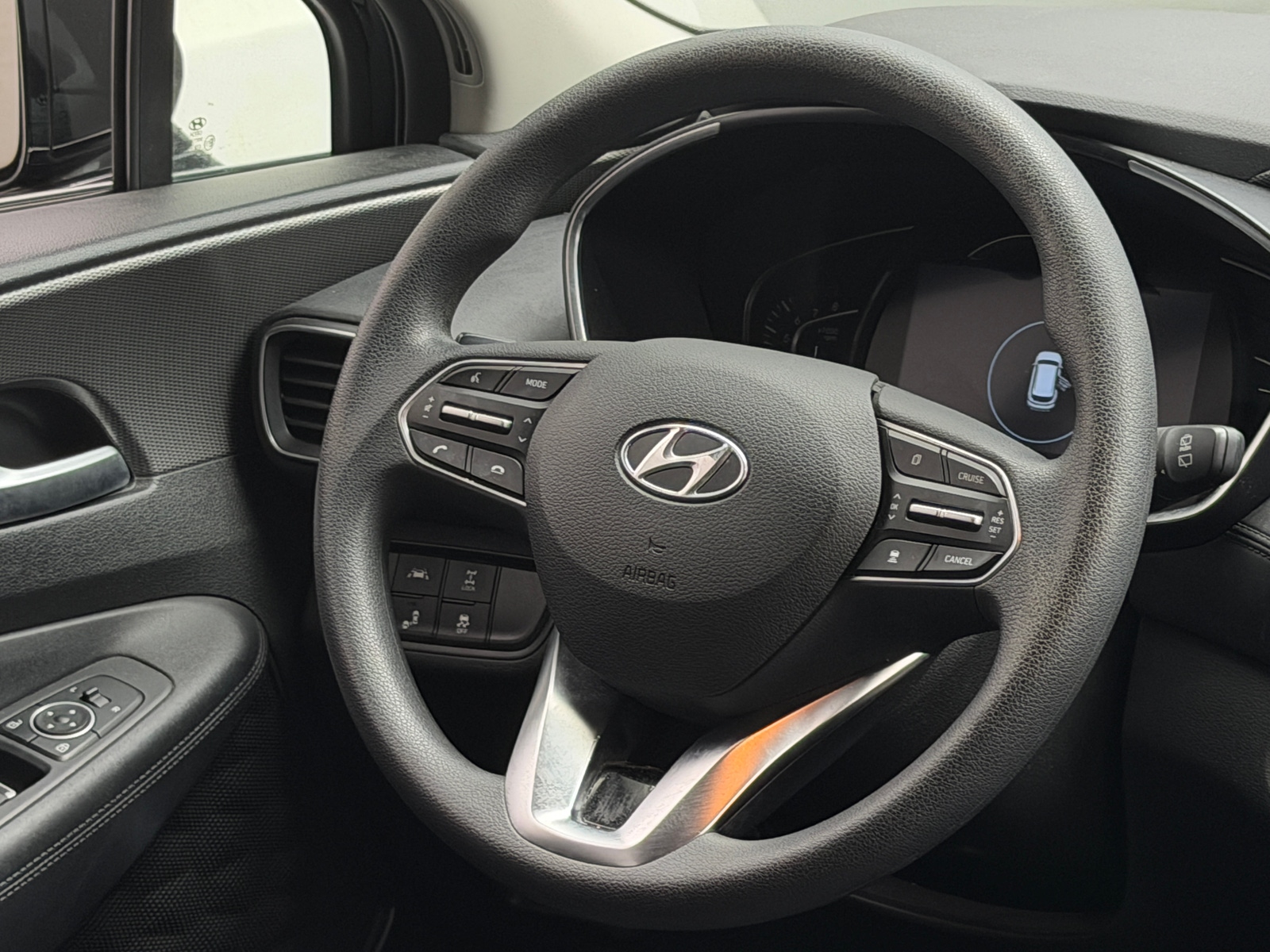 Thumbnail: 2019 Hyundai Santa Fe - 5