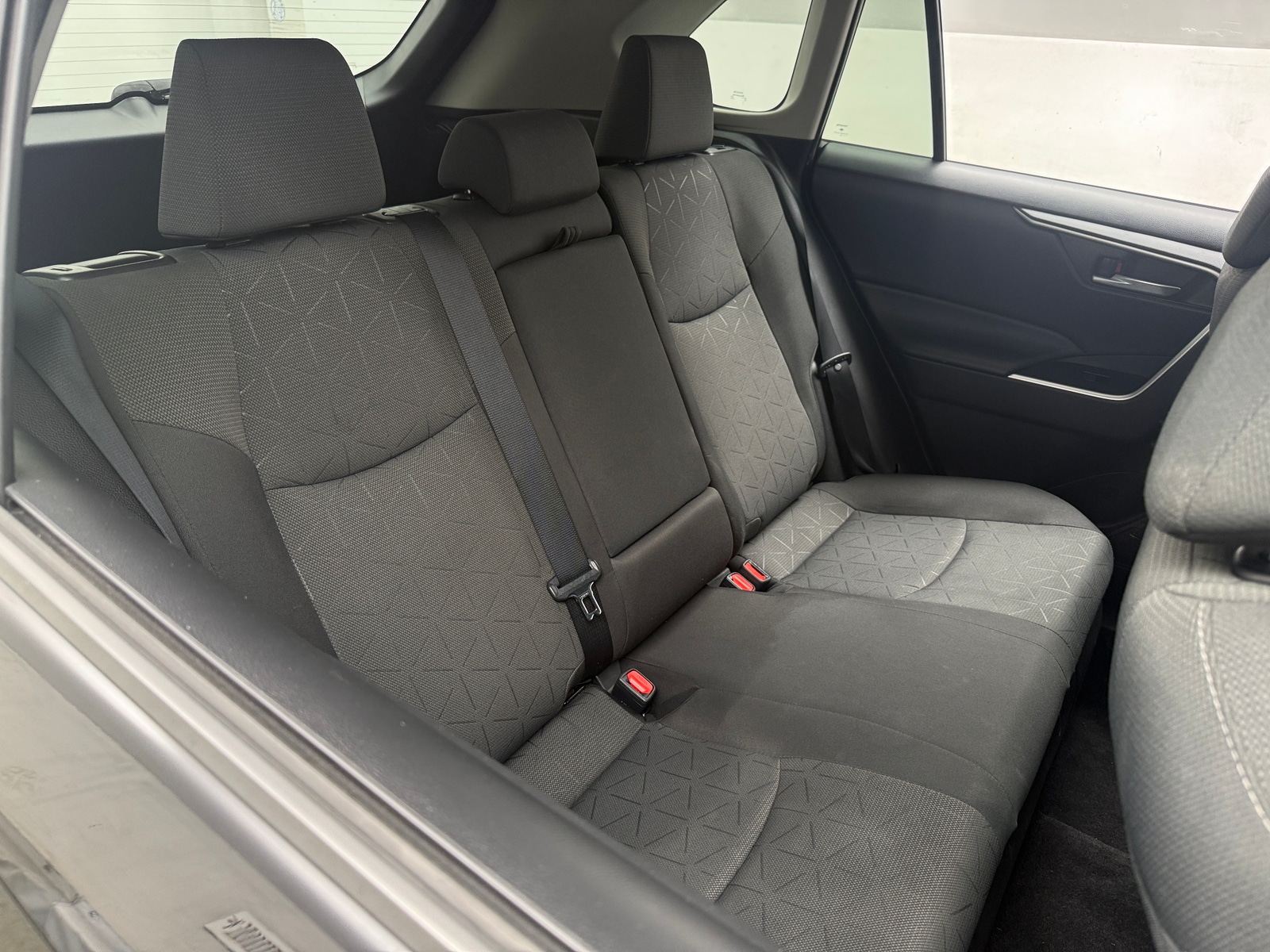 Thumbnail: 2021 Toyota RAV4 - 6