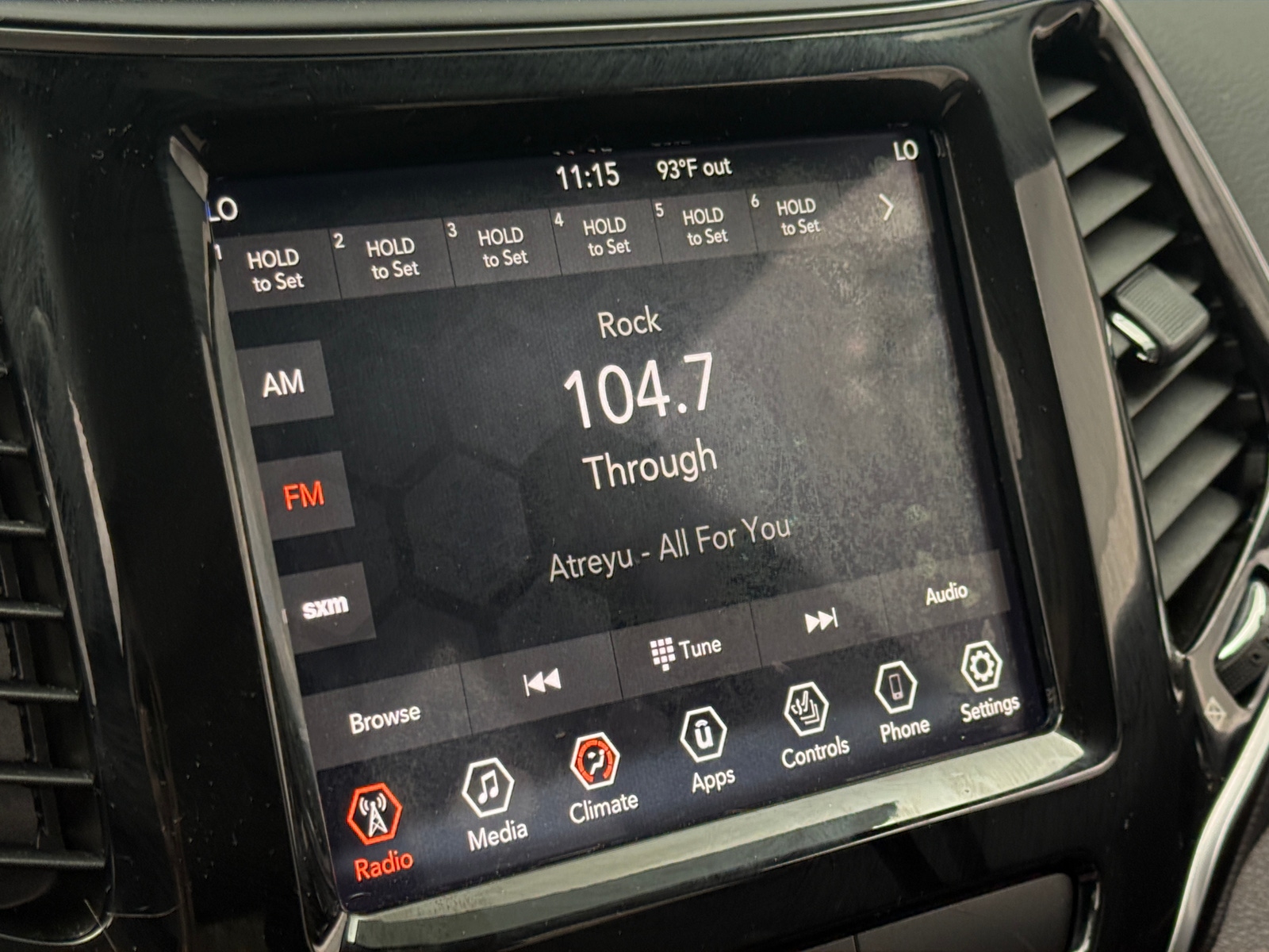 Thumbnail: 2019 Jeep Cherokee - 3
