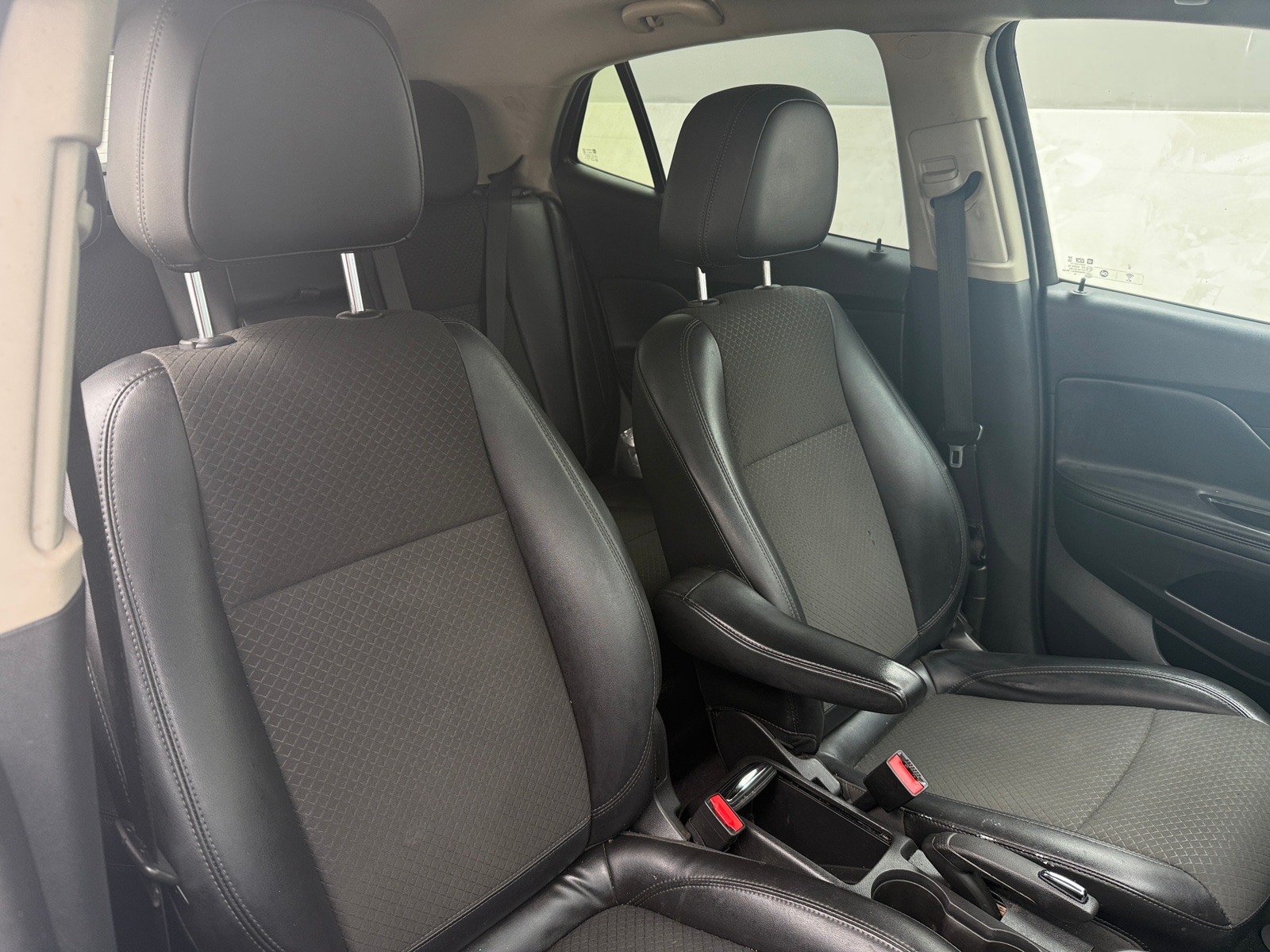 Thumbnail: 2019 Buick Encore - 2