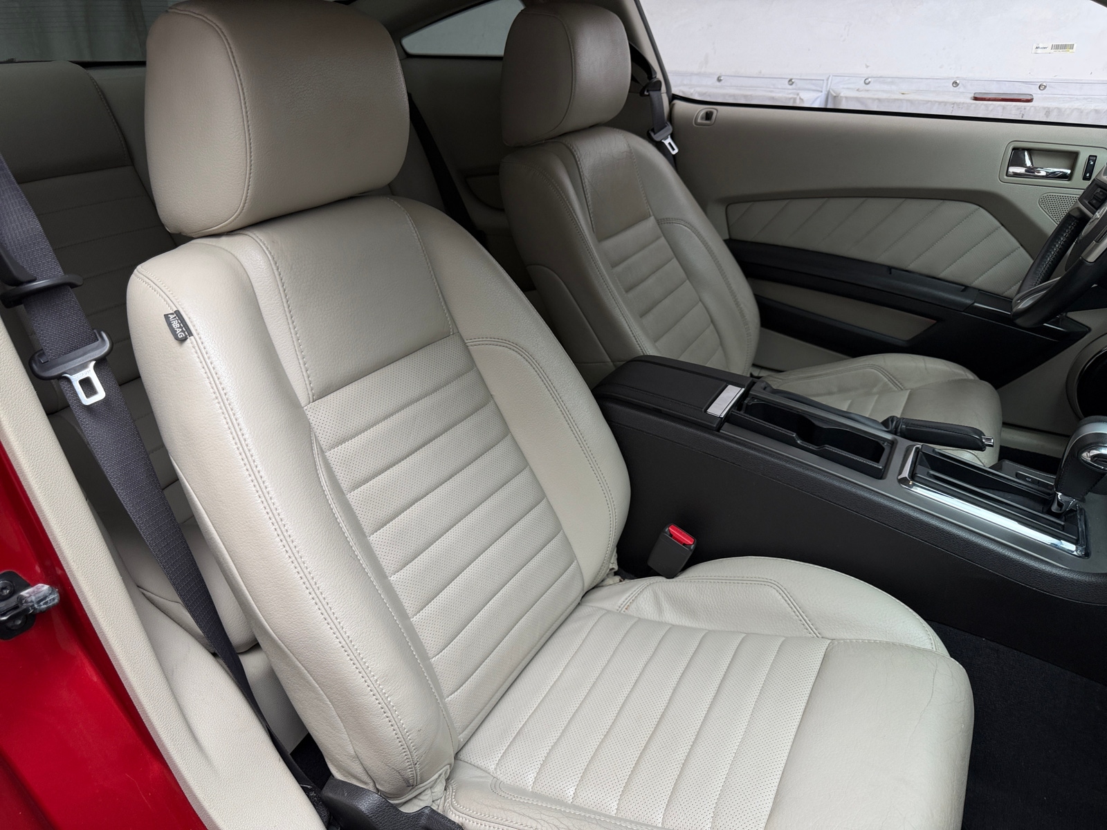 Thumbnail: 2010 Ford Mustang - 2