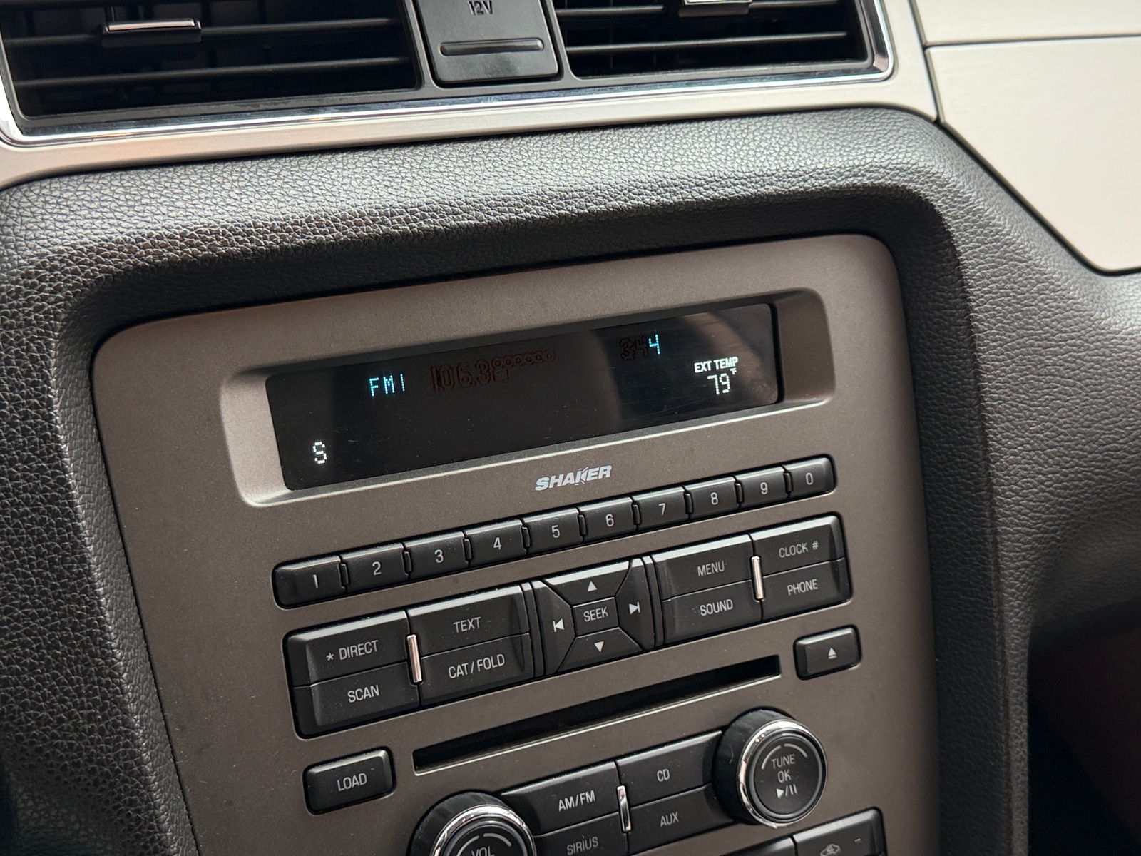 Thumbnail: 2010 Ford Mustang - 3
