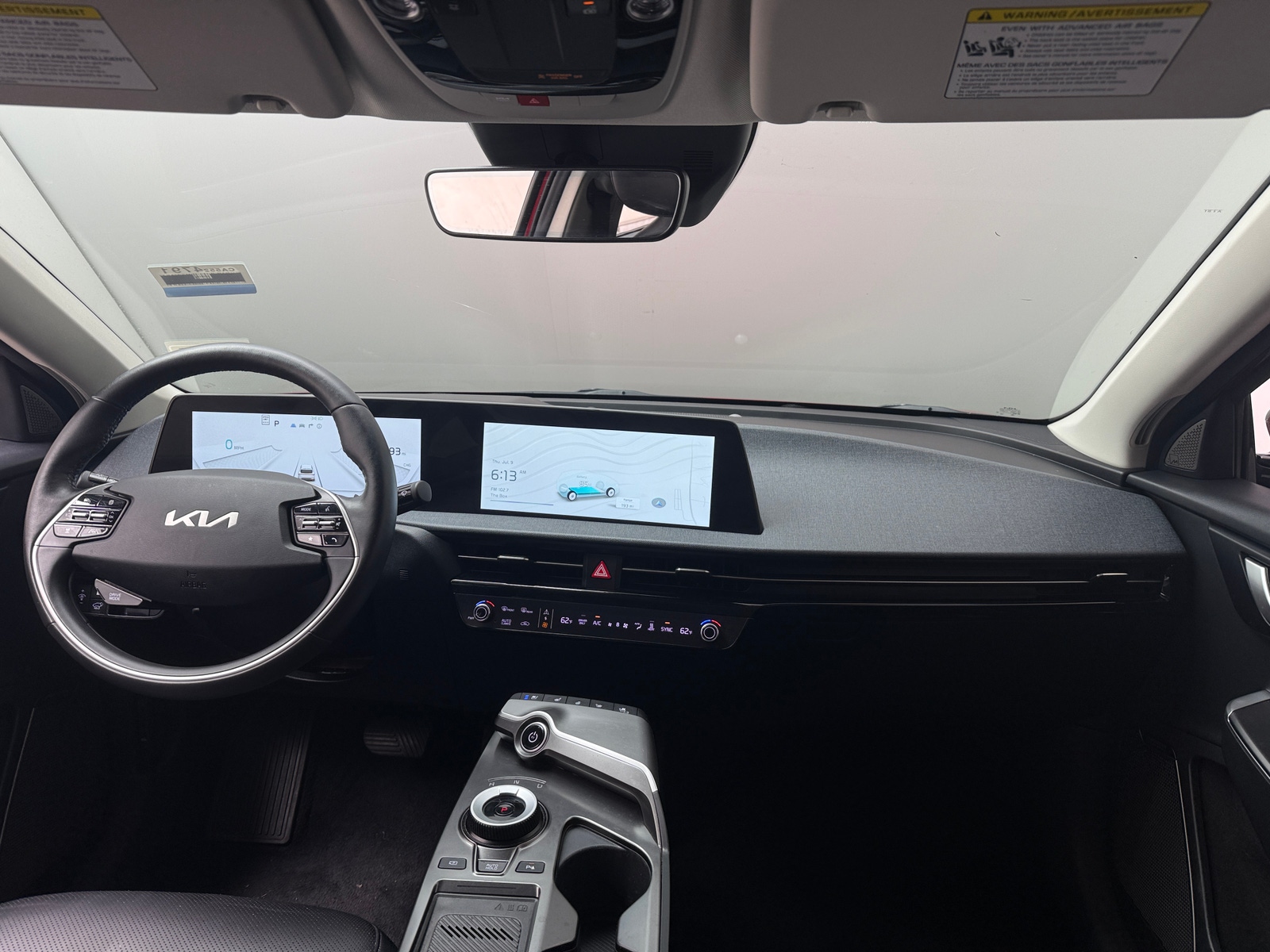 Thumbnail: 2022 Kia EV6 - 2
