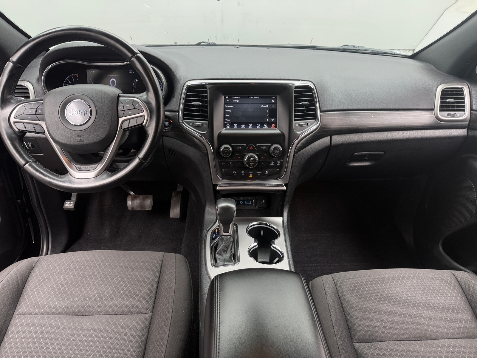 Thumbnail: 2020 Jeep Grand Cherokee - 3
