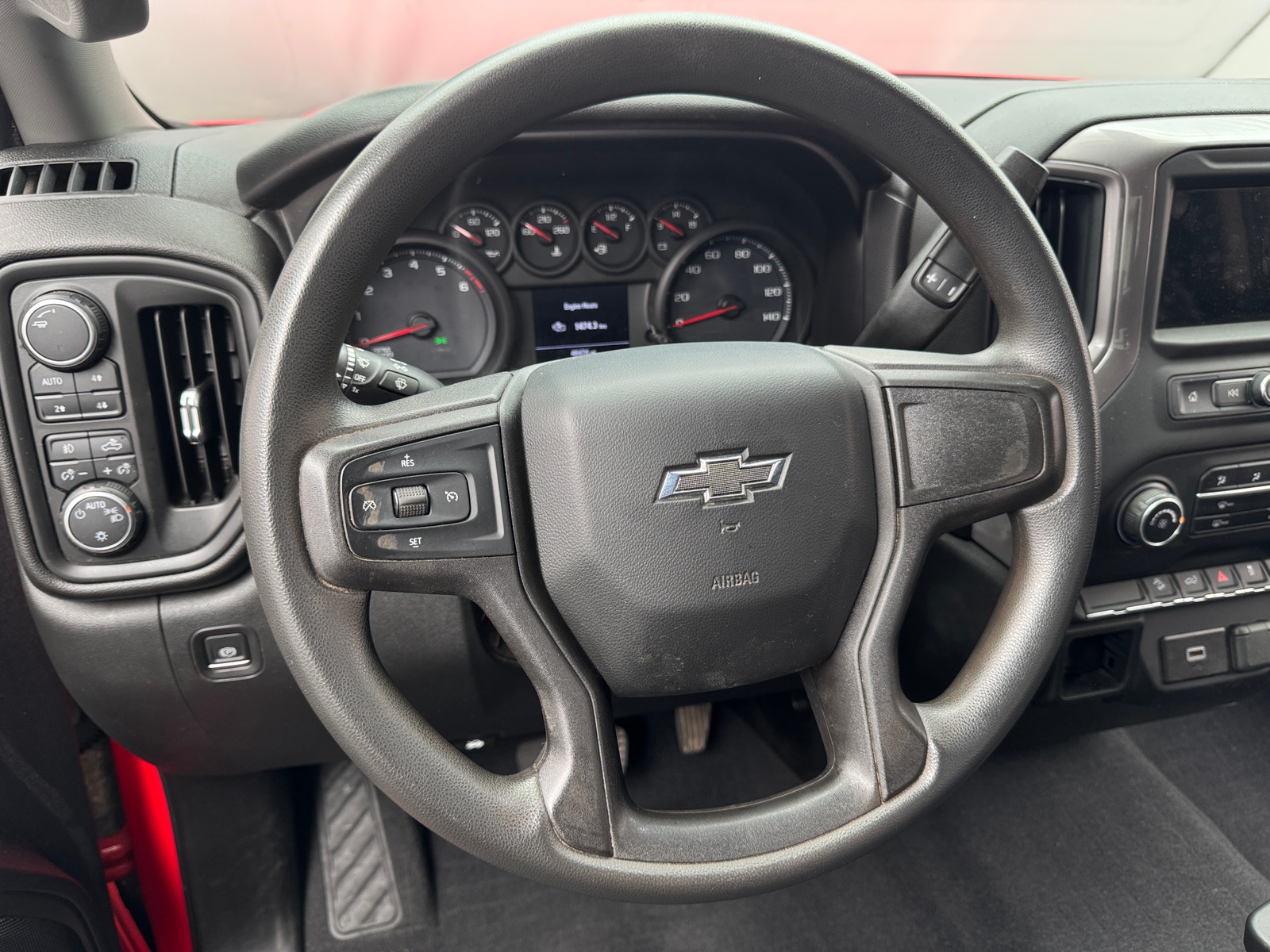 Thumbnail: 2019 Chevrolet Silverado 1500 - 5