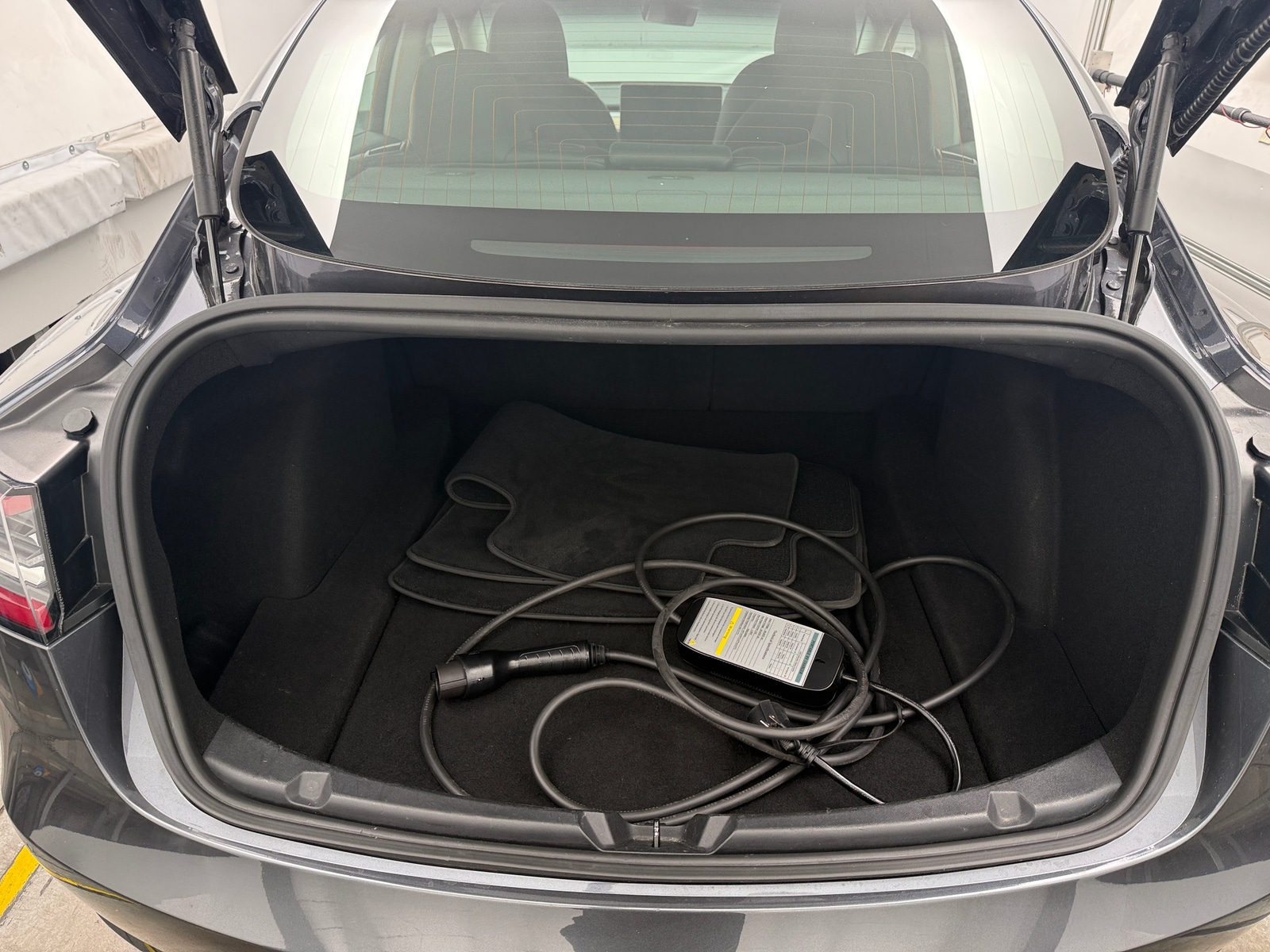 Thumbnail: 2018 Tesla Model 3 - 6