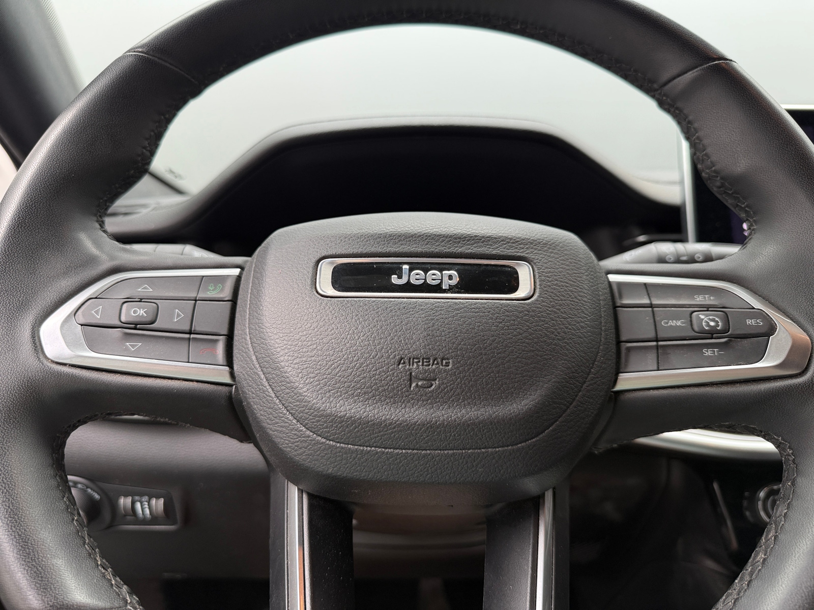 Thumbnail: 2023 Jeep Compass - 5