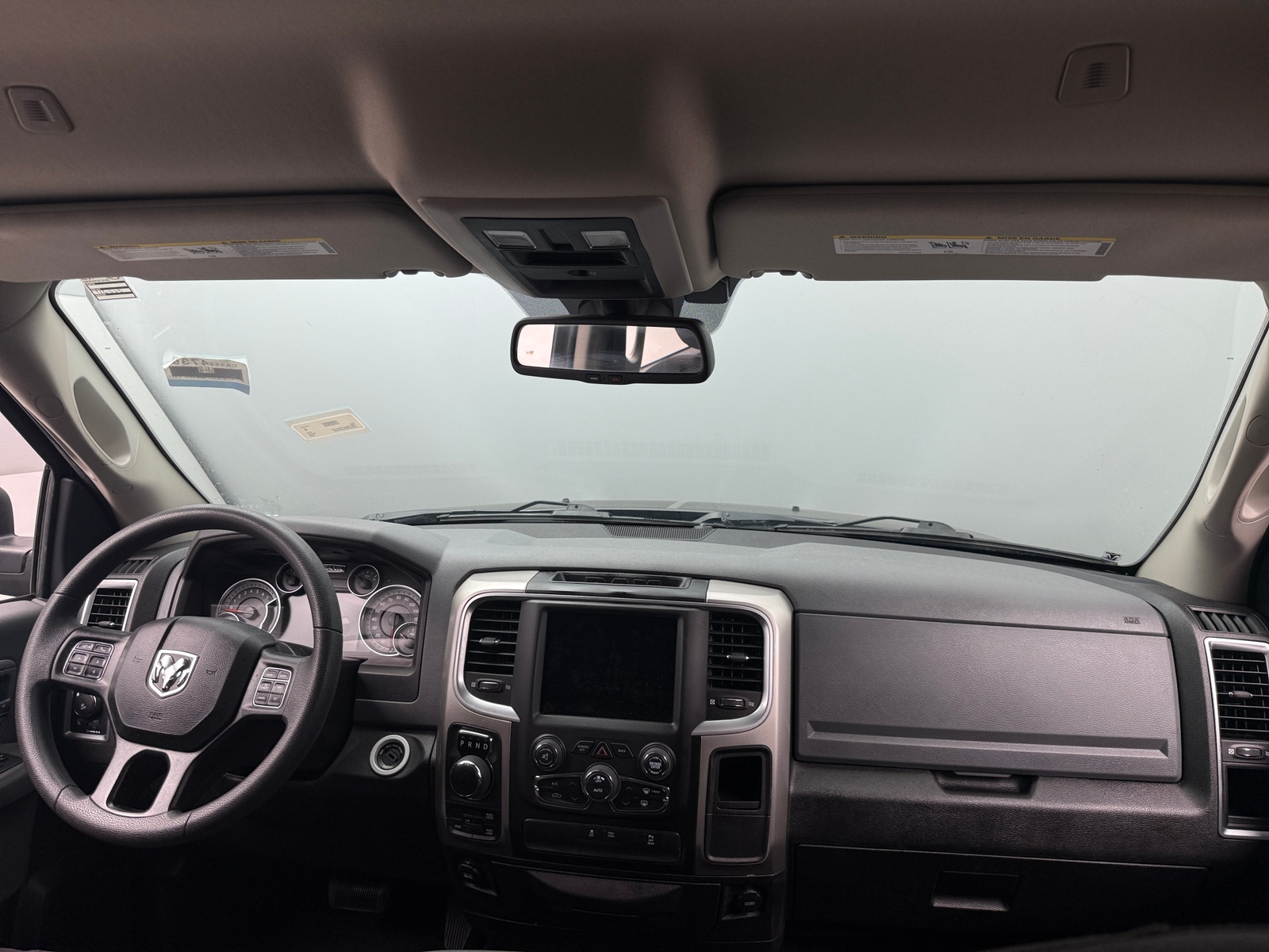 Thumbnail: 2020 RAM 1500 Classic - 3