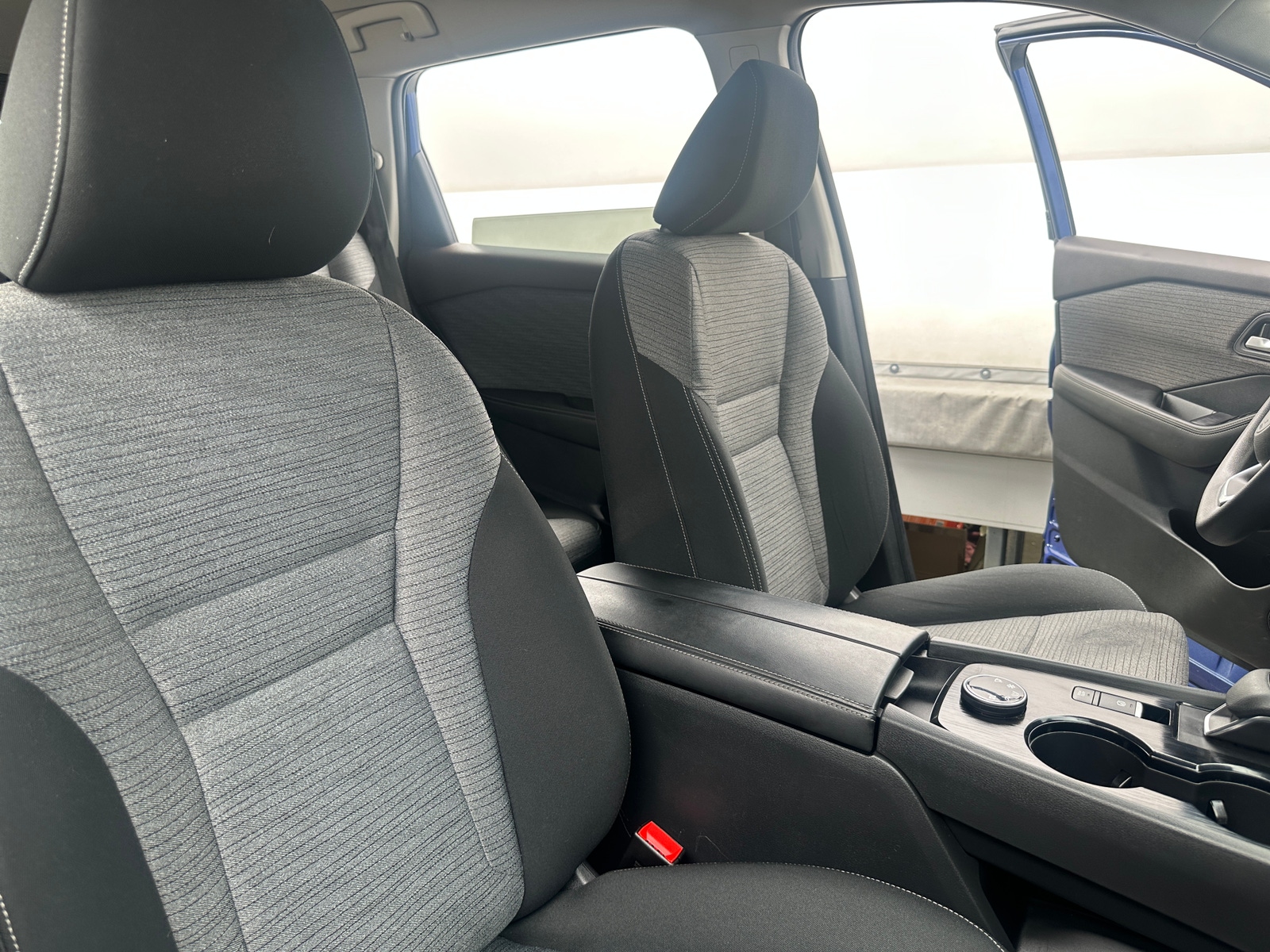 Thumbnail: 2021 Nissan Rogue - 2