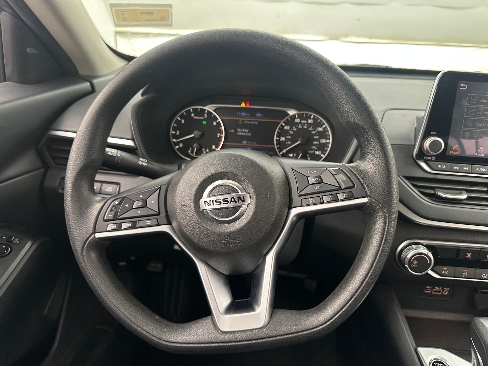 Thumbnail: 2022 Nissan Altima - 5