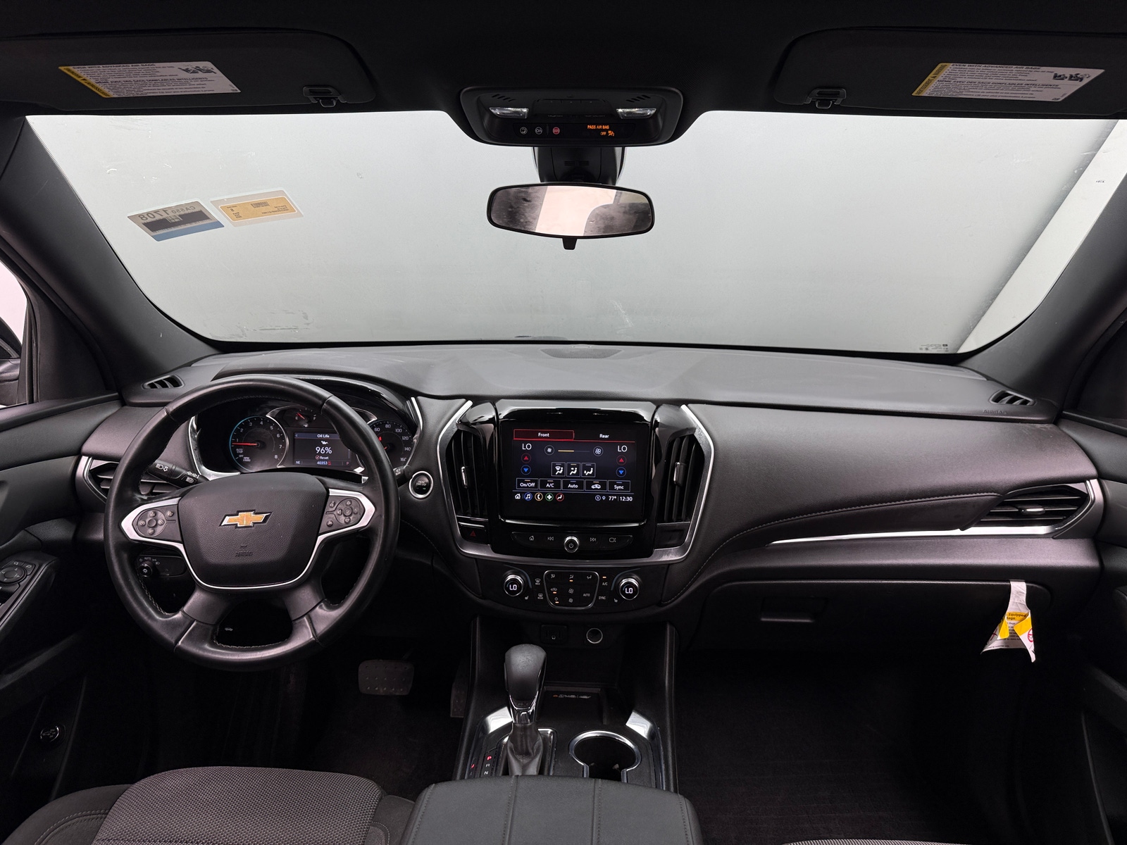 Thumbnail: 2023 Chevrolet Traverse - 3