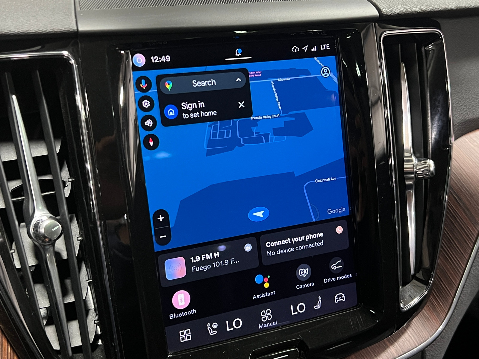 Thumbnail: 2023 Volvo XC60 - 3