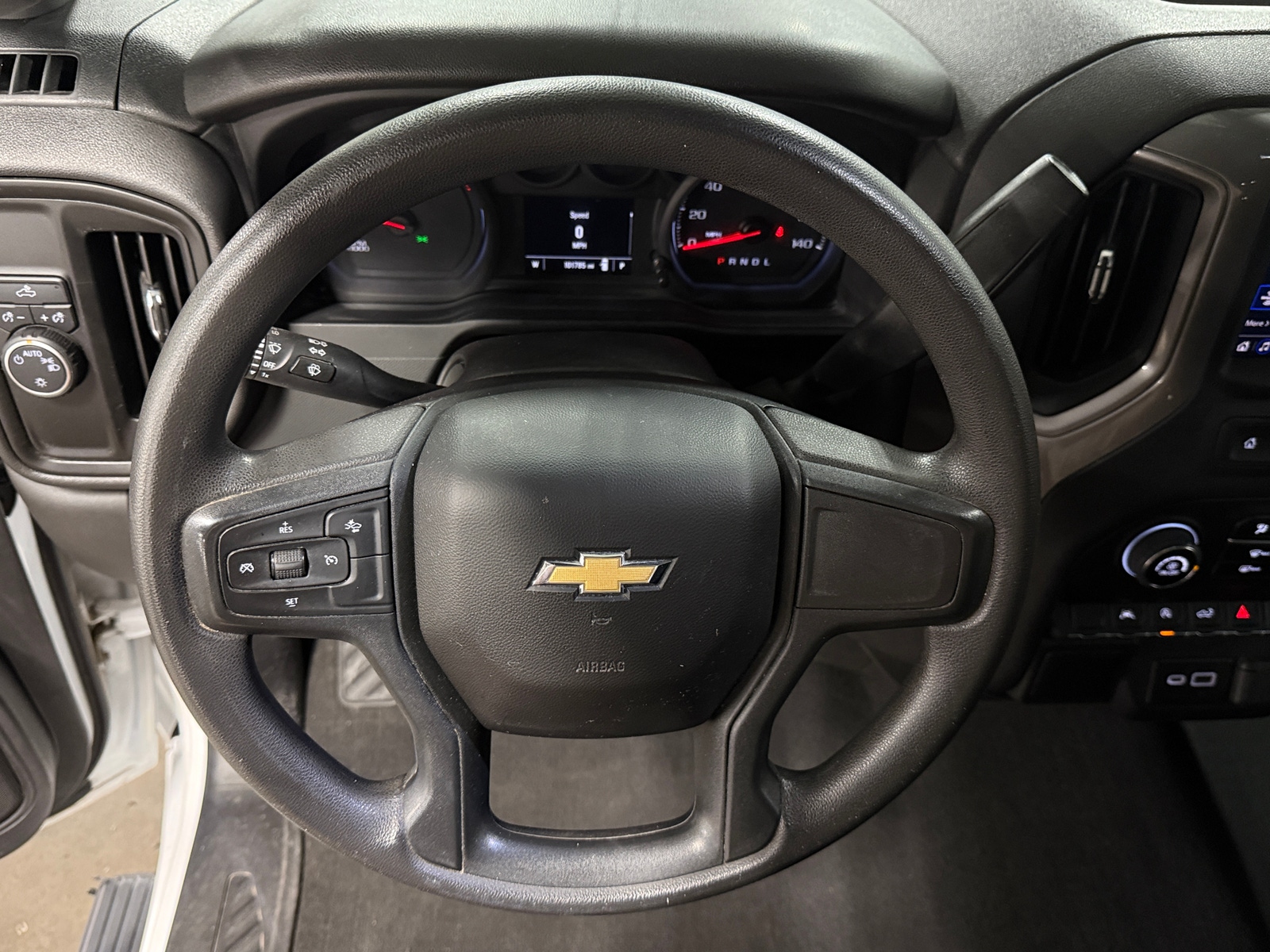 Thumbnail: 2023 Chevrolet Silverado 1500 - 5
